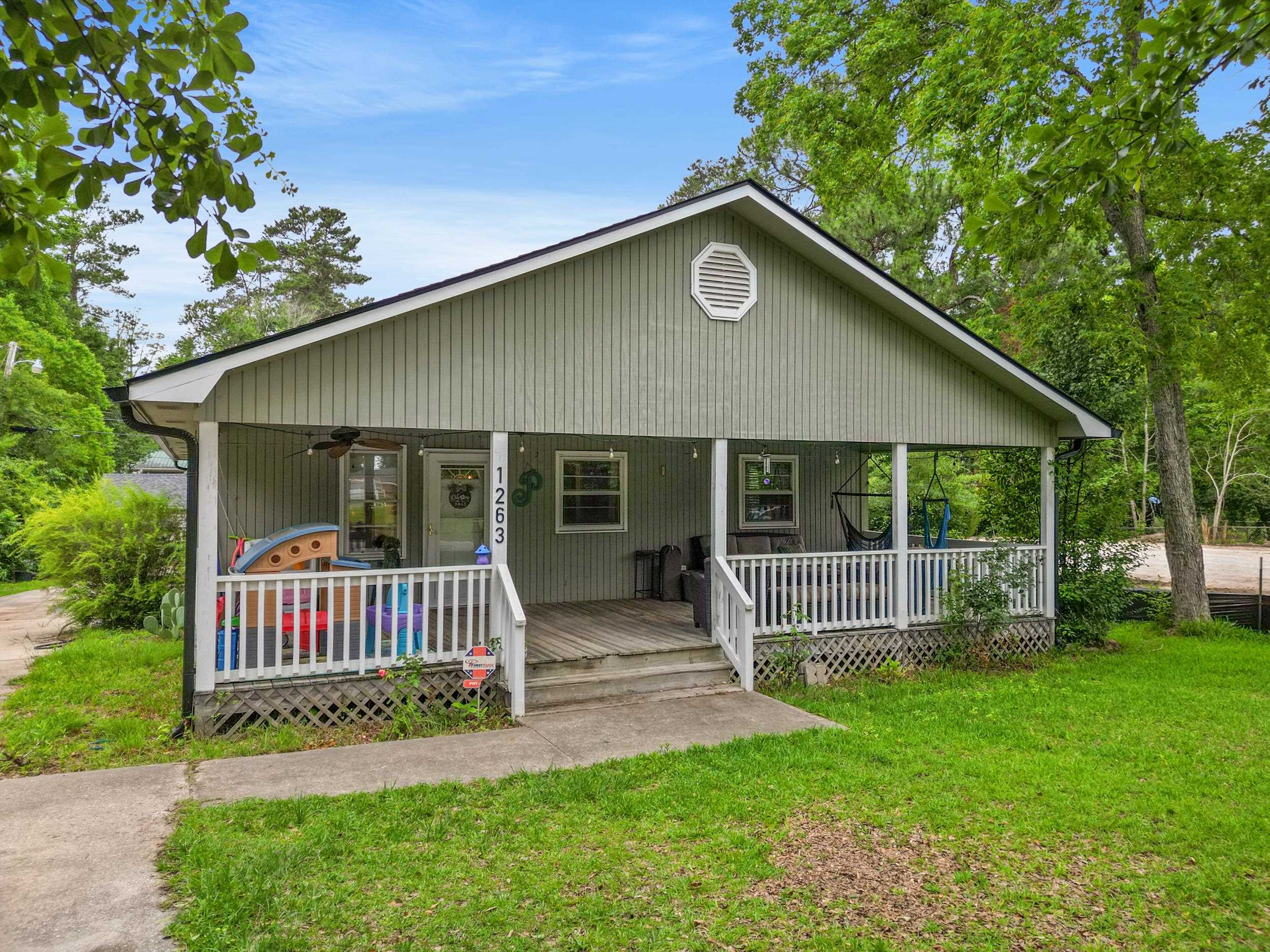 1263 Park Hill Dr.