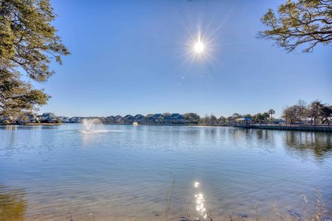 A home in Pawleys Island