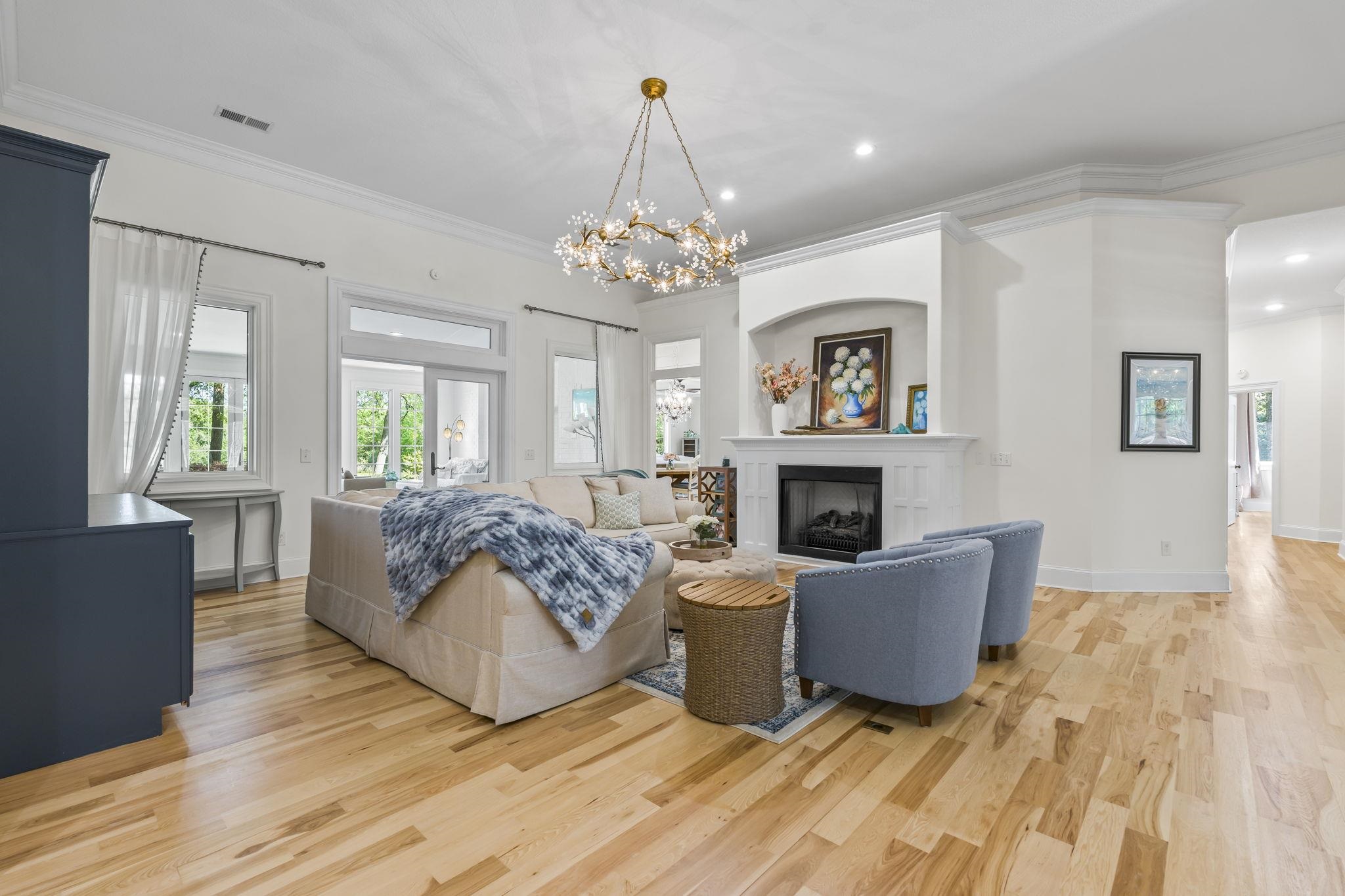 140 Heritage Dr.
