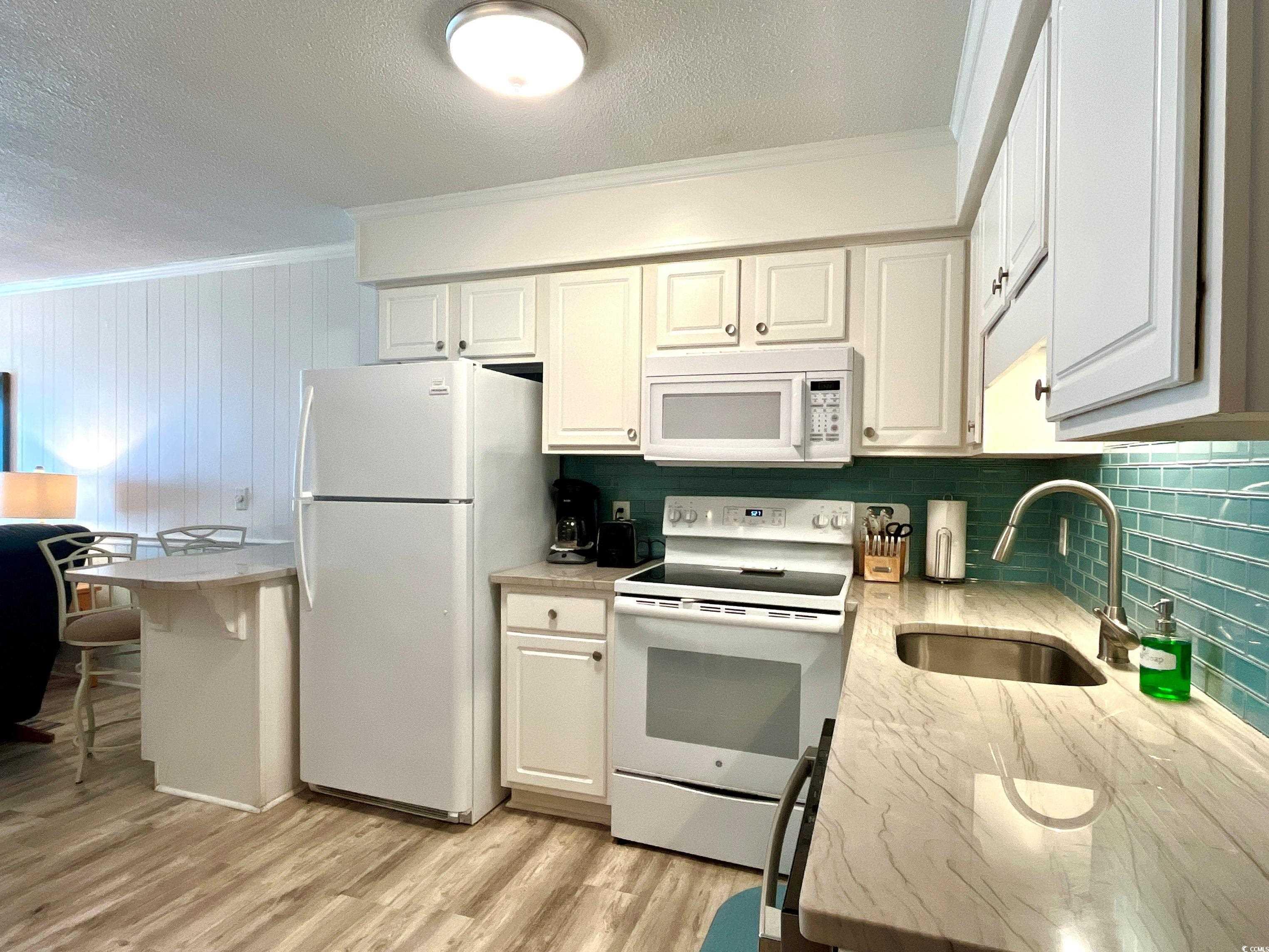 9530 Shore Dr. 1-J