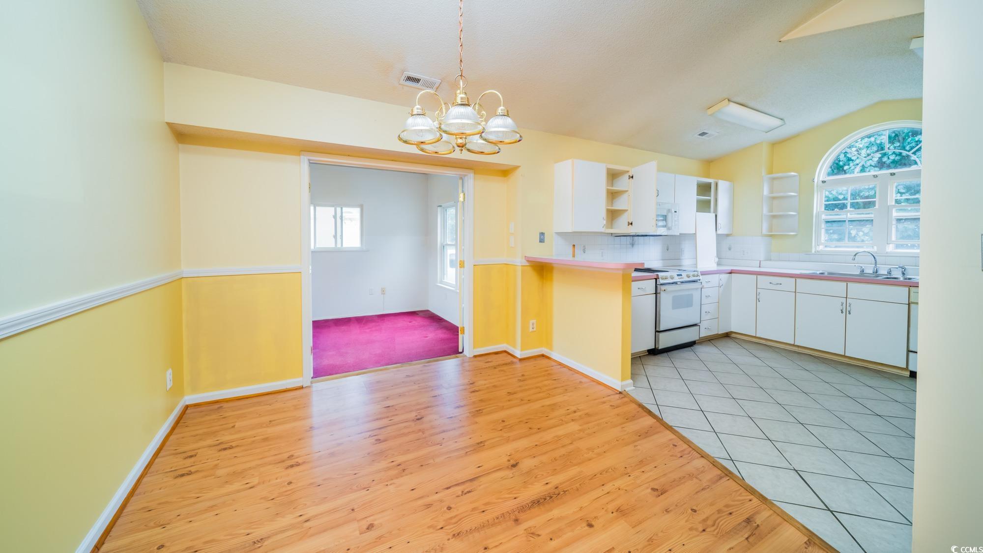 434 Deer Path