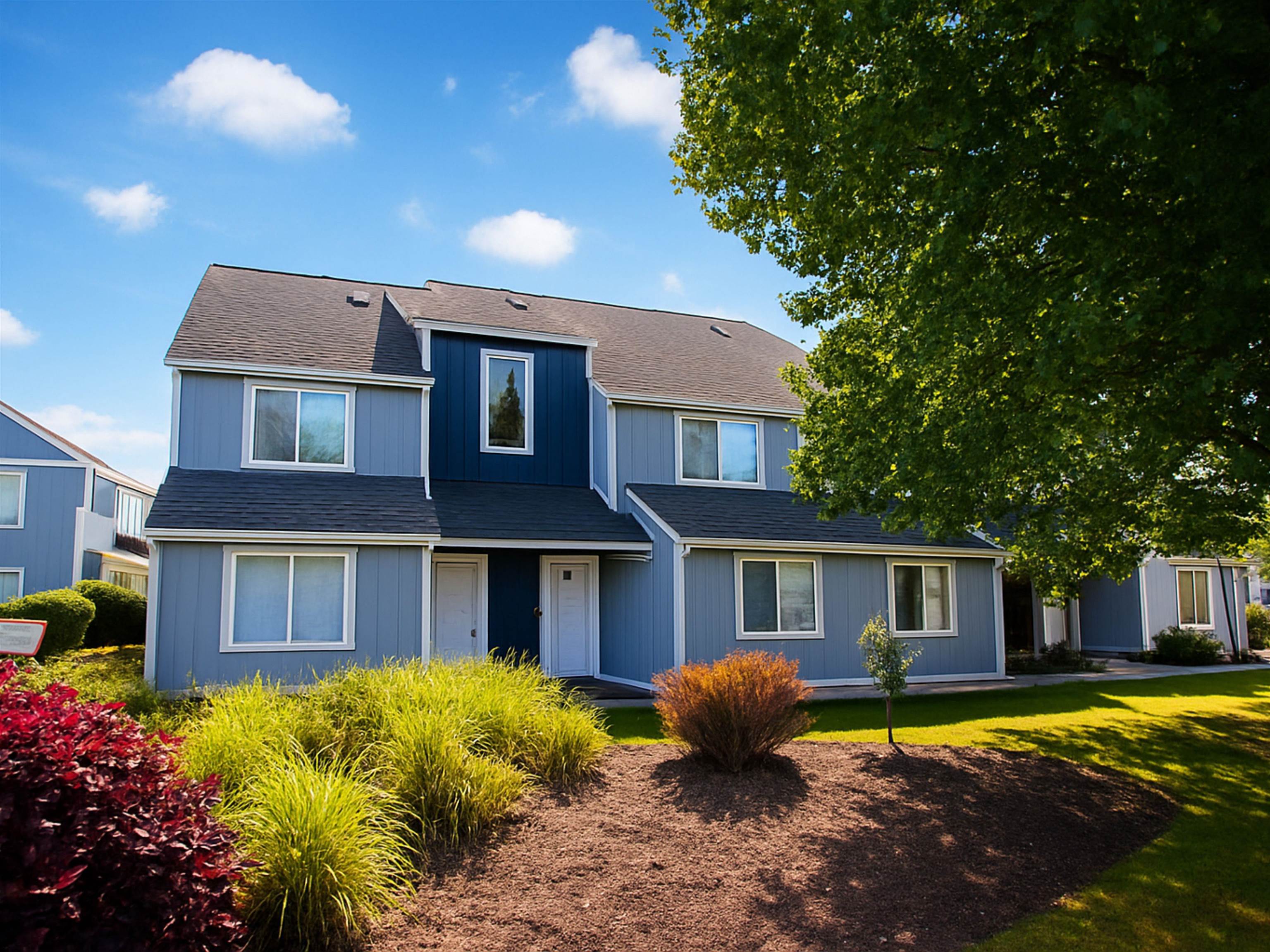 3700 Golf Colony Lane 11-J