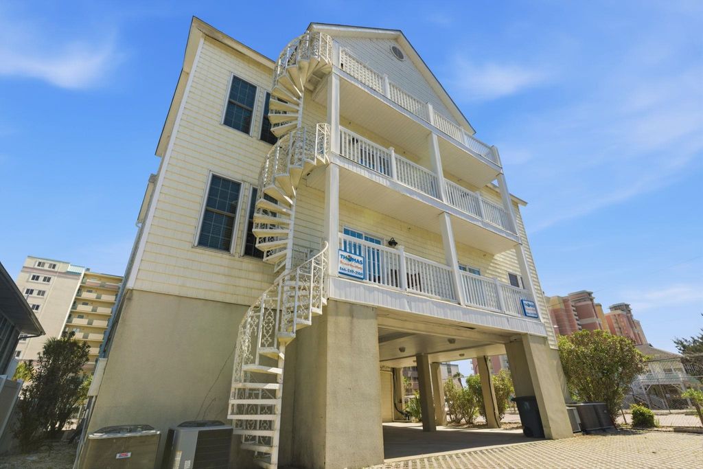 Photo of 2506 S Ocean Blvd, North Myrtle Beach, SC 29582 (MLS # 2610456)