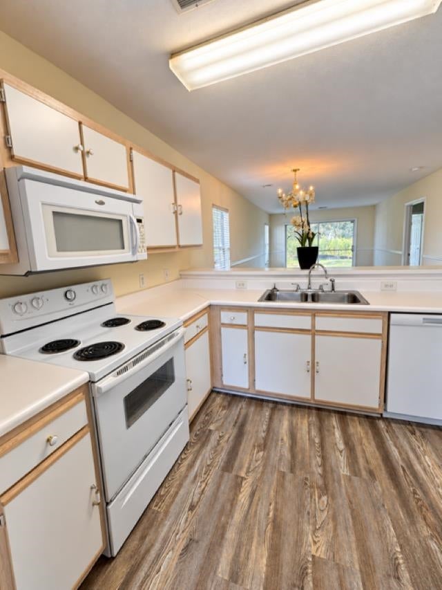 1254 River Oaks Dr. 15A