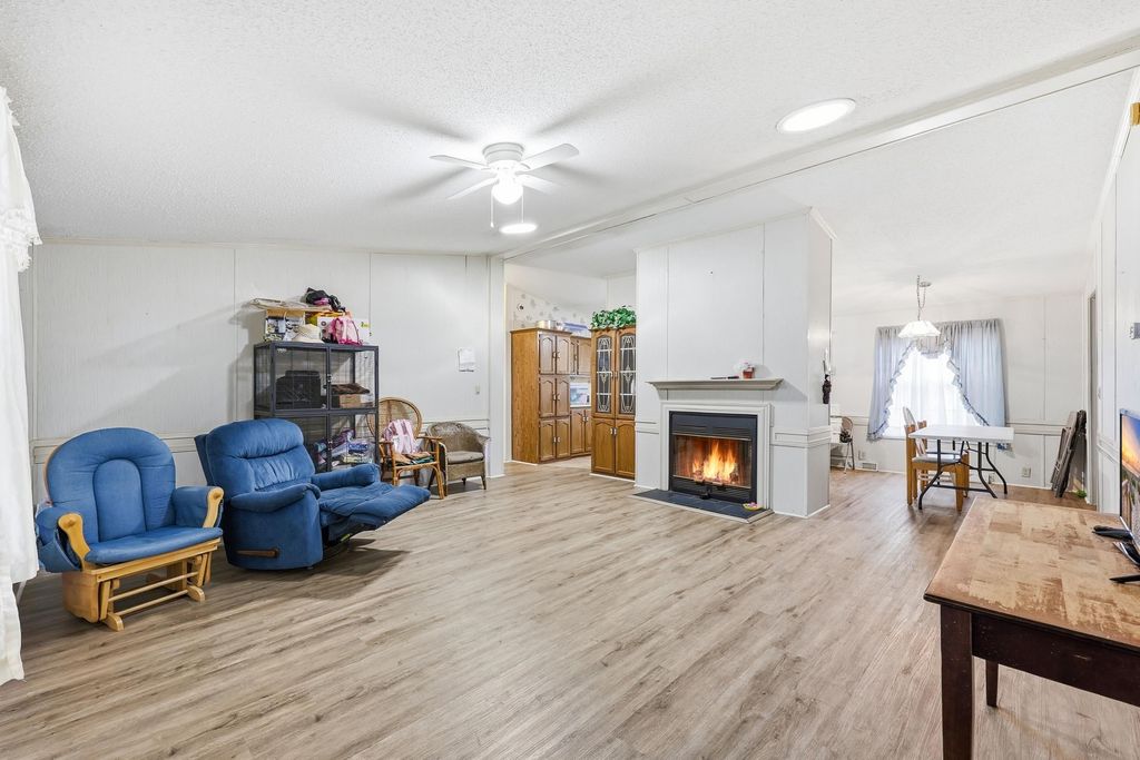 Photo of 4513 Poinsett St, North Myrtle Beach, SC 29582 (MLS # 2611585)