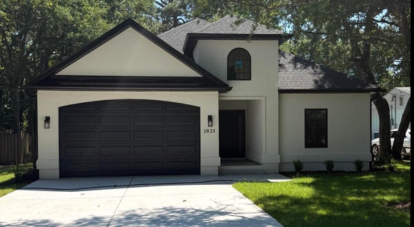 1025 S MYRTLE DR, SURFSIDE BEACH, SC 29575 - Image efb4168ae70a79a197a1fdf573800521/39200367