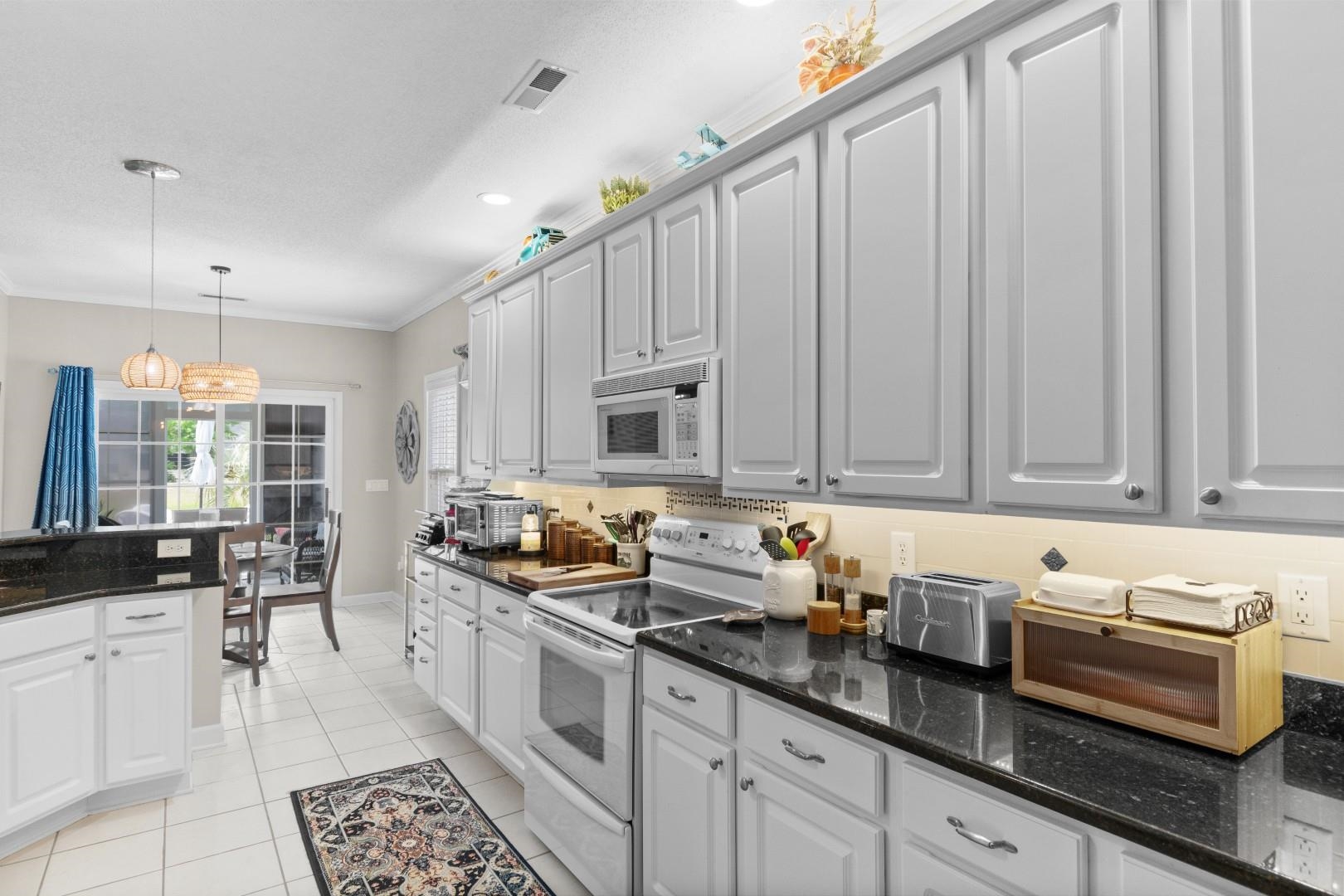 119 Ashworth Dr.