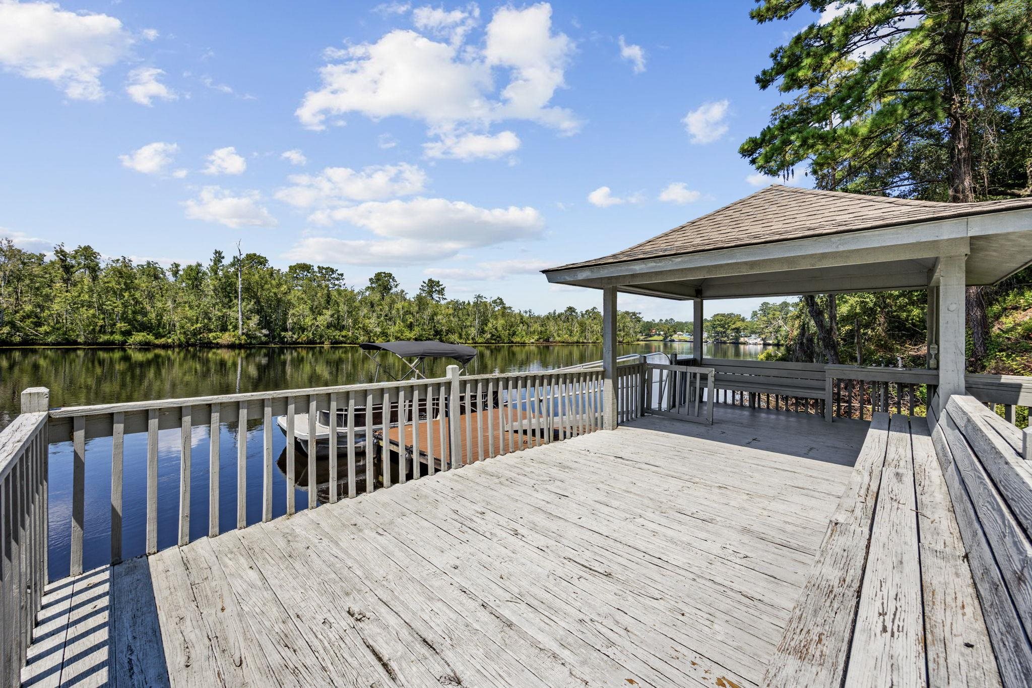 Georgetown, South Carolina, 29440, United States, 7 Bedrooms Bedrooms, ,5 BathroomsBathrooms,Residential,Active,2022384