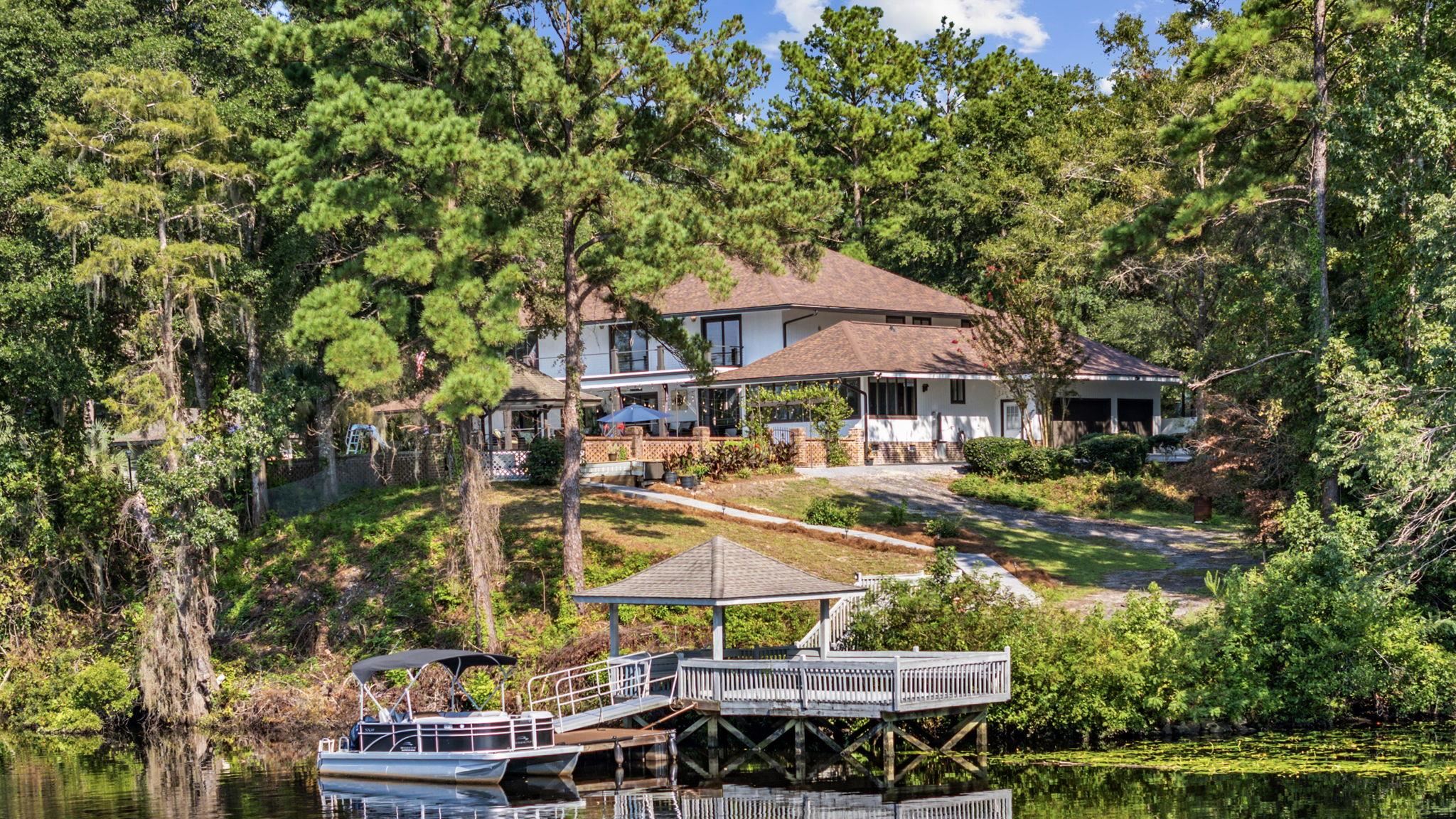 Georgetown, South Carolina, 29440, United States, 7 Bedrooms Bedrooms, ,5 BathroomsBathrooms,Residential,Active,2022384