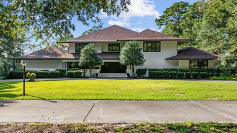 302 Mohican Dr. Georgetown SC 29440