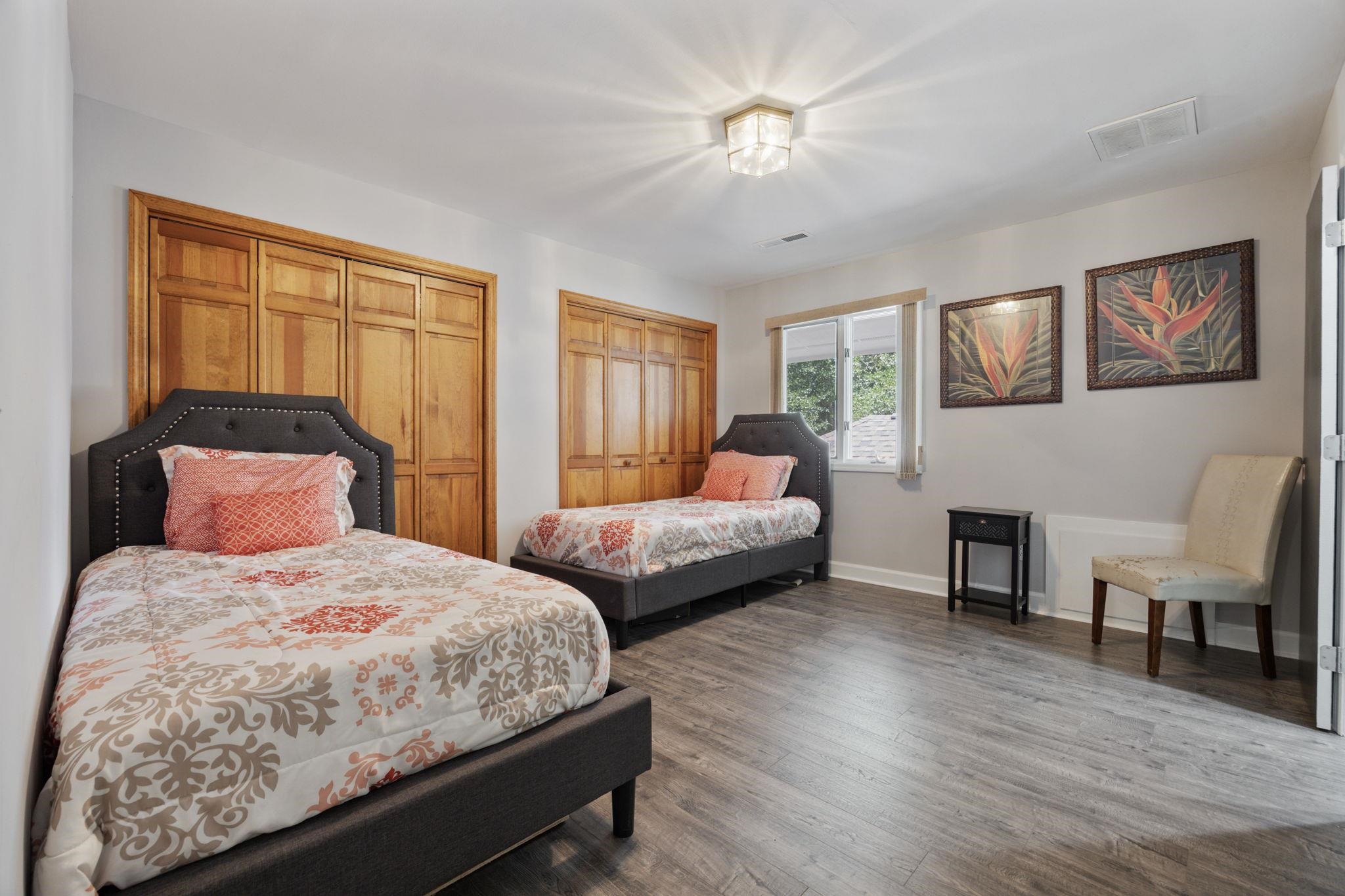 Georgetown, South Carolina, 29440, United States, 7 Bedrooms Bedrooms, ,5 BathroomsBathrooms,Residential,Active,2022384