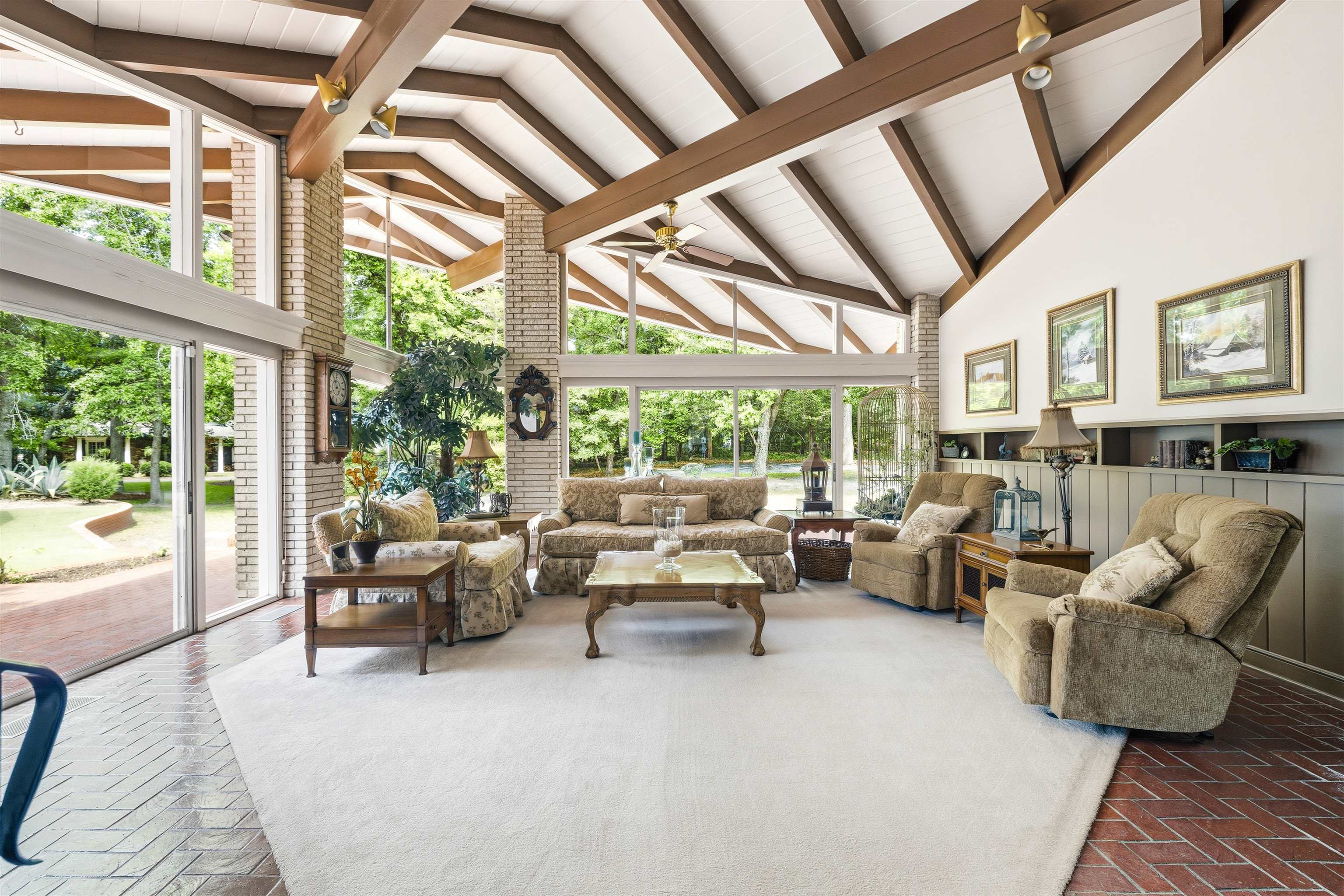 75 Cypress Ln.