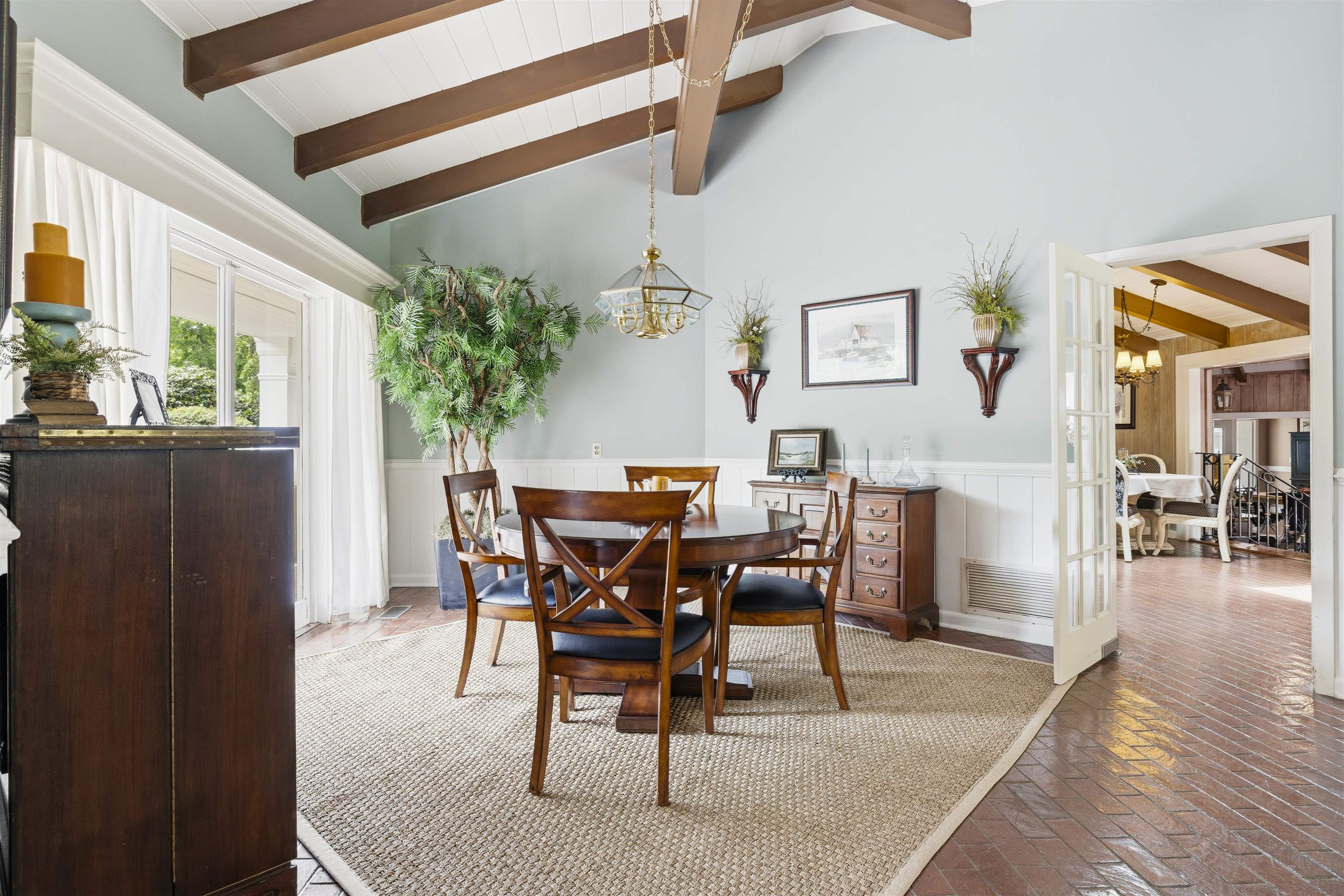 75 Cypress Ln.