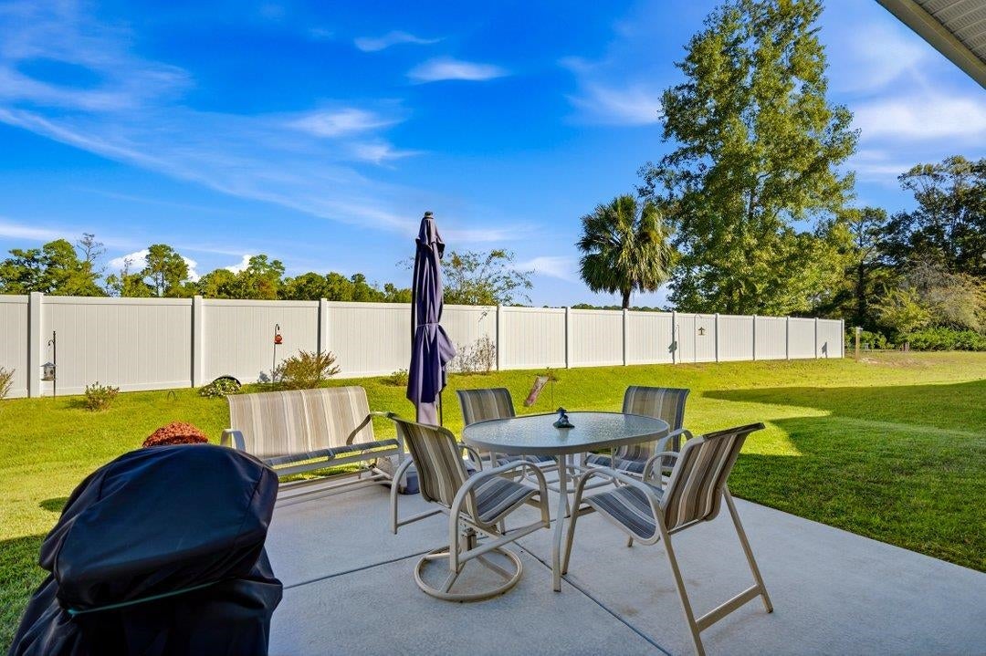 2465 Campton Loop