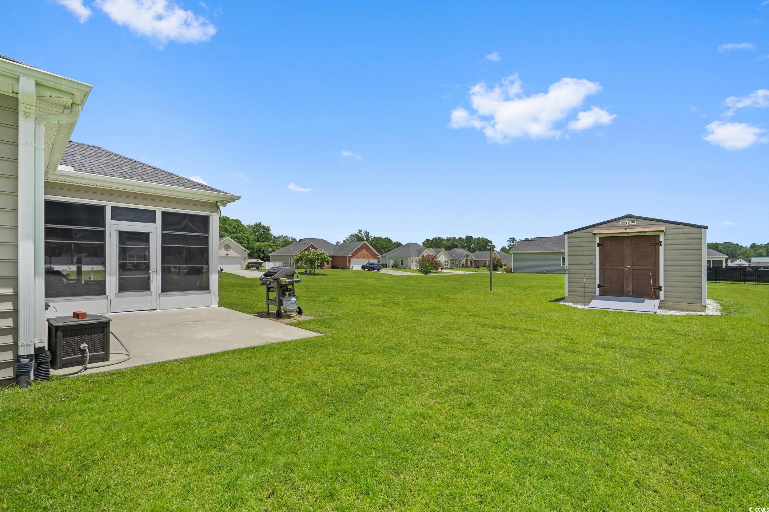 215 Vineyard Lake Circle