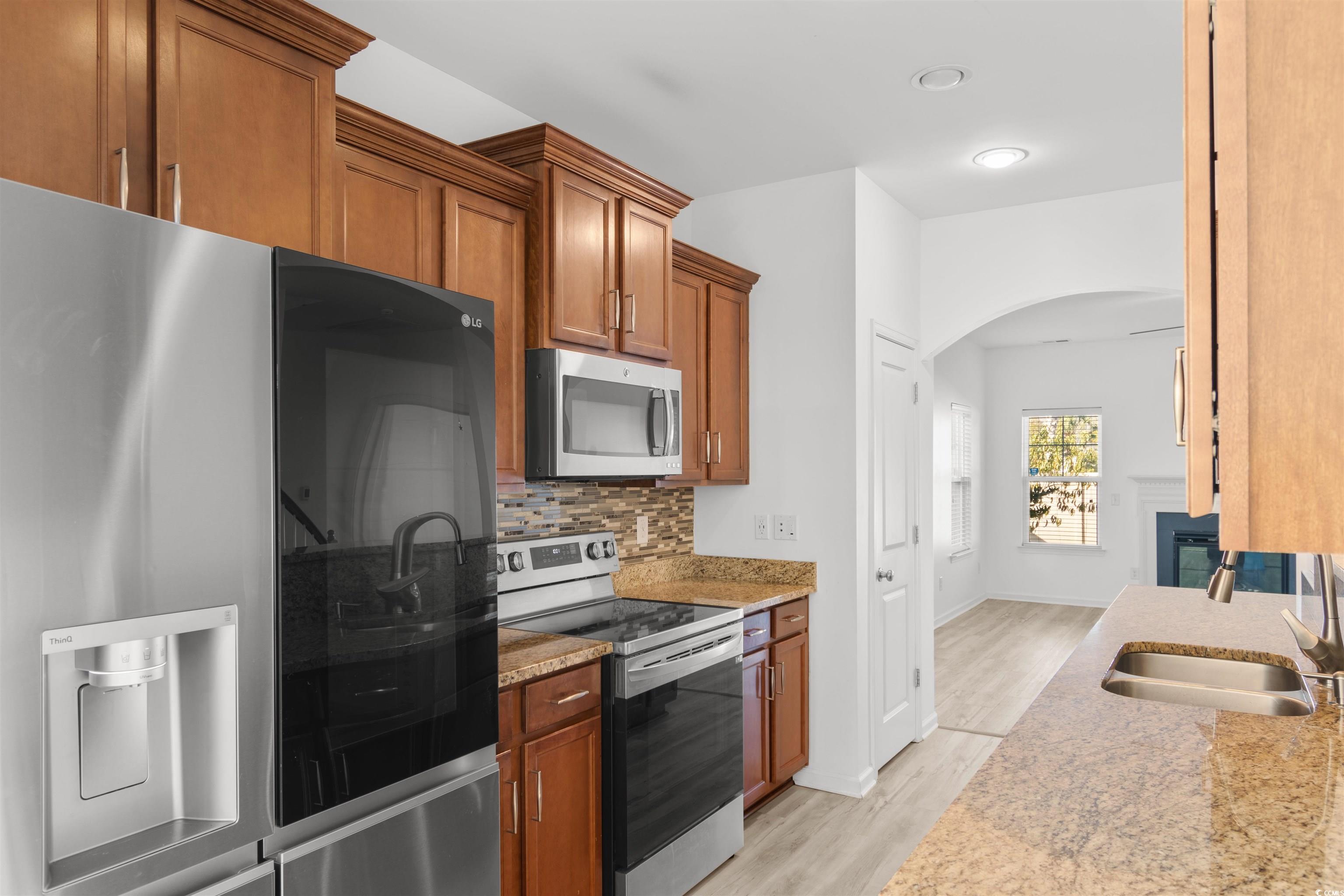 3616 White Wing Circle