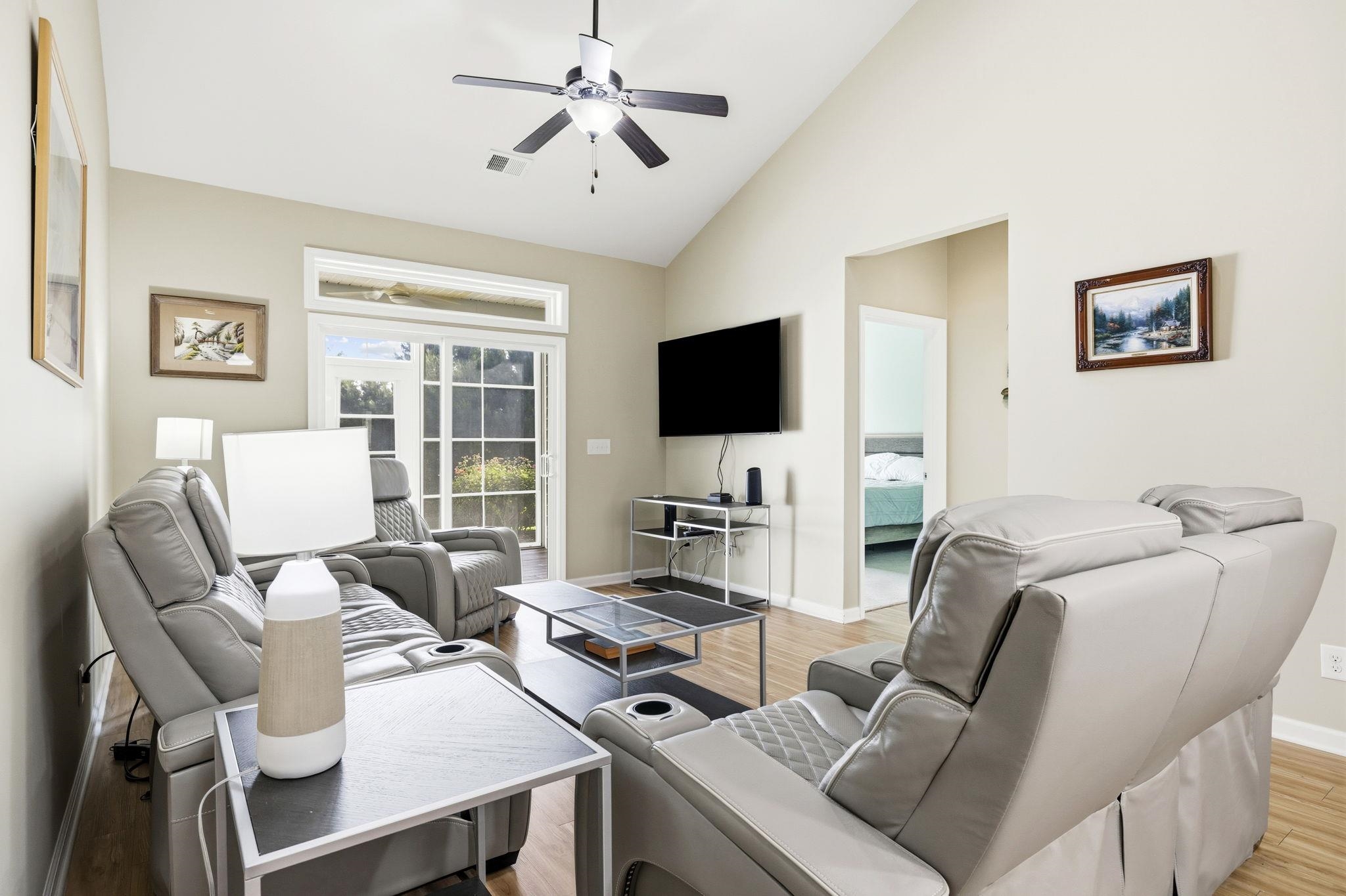 1545 Palmina Loop C