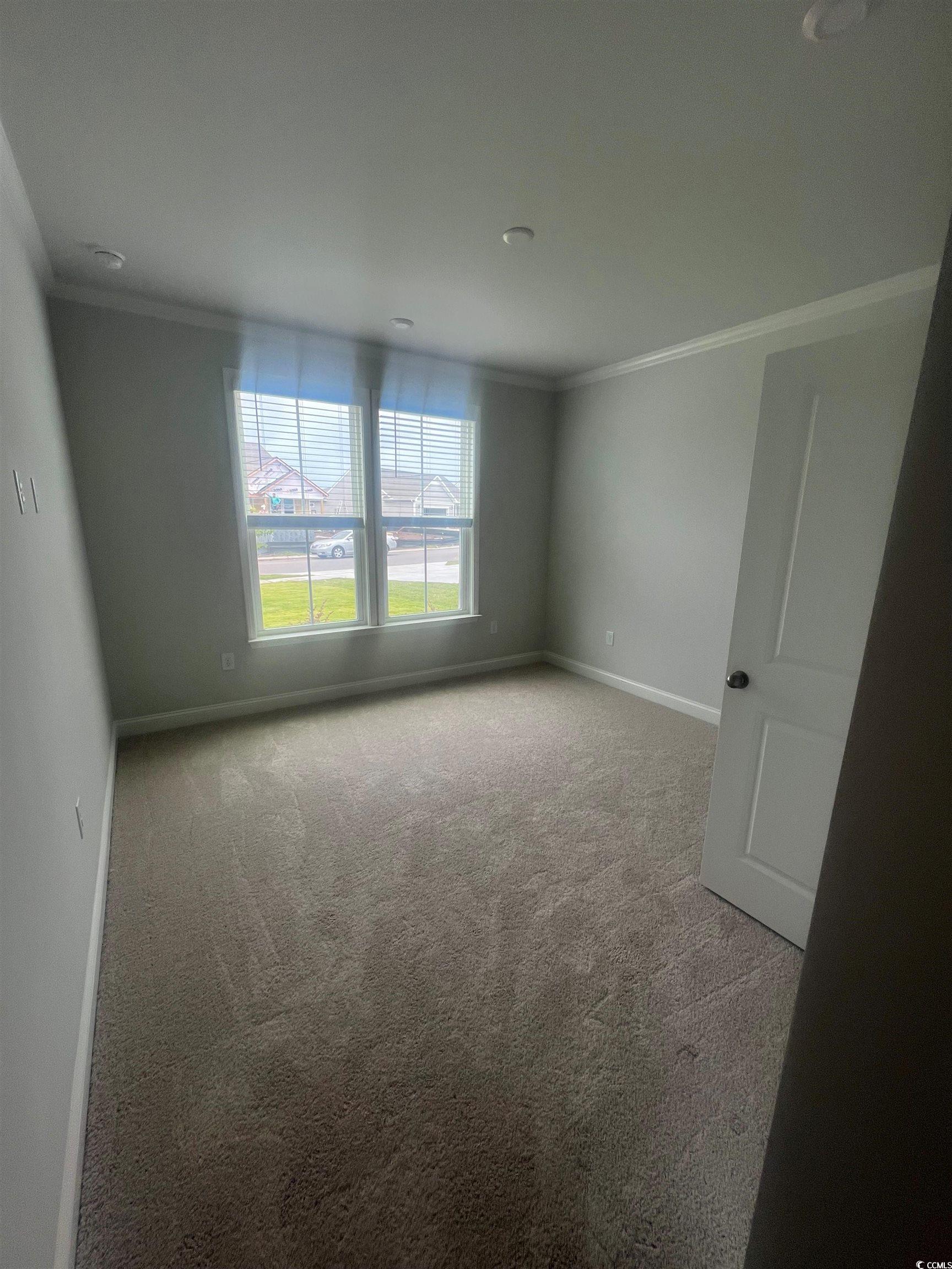 1425 Crested Iris Way