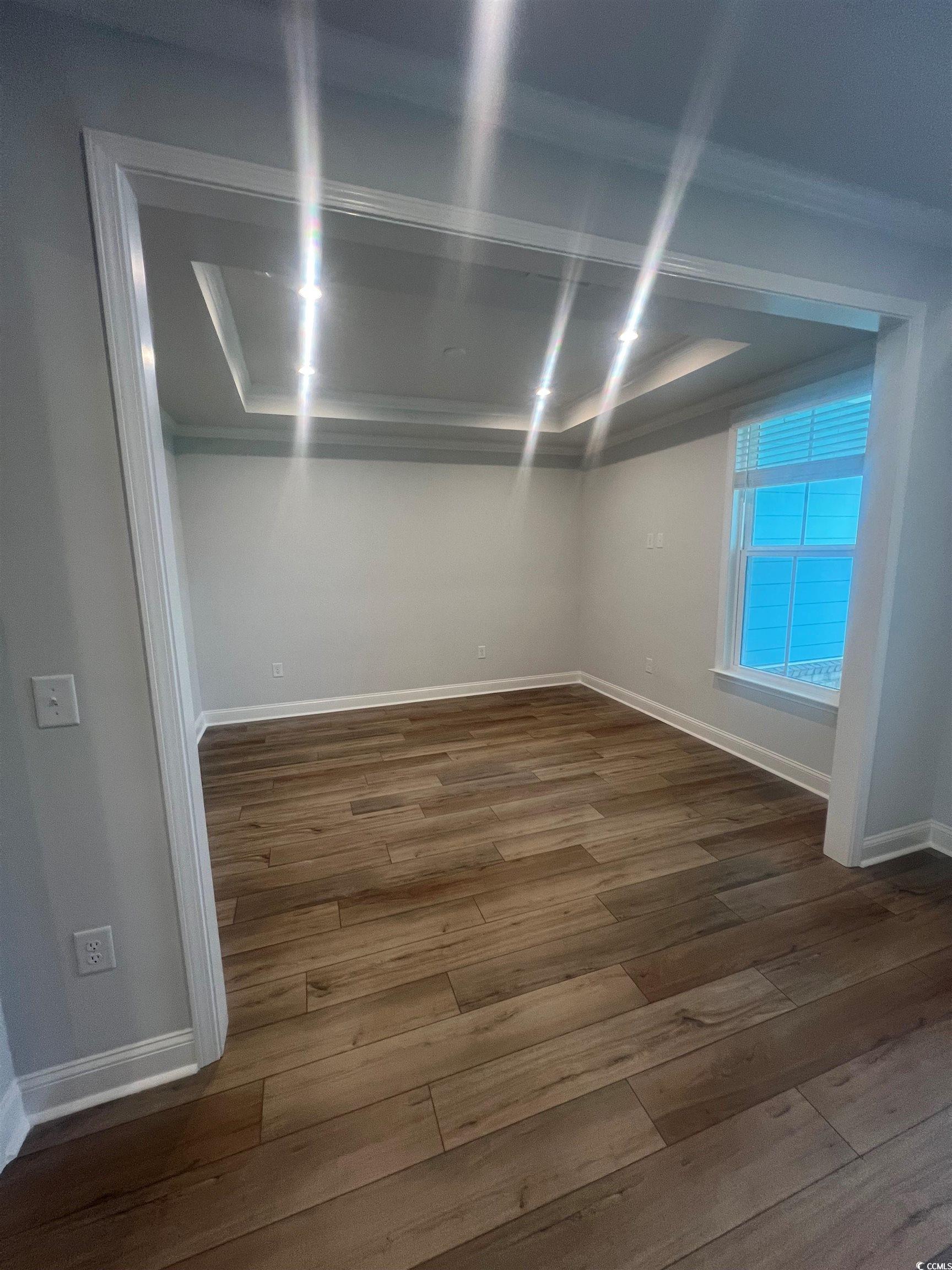 1425 Crested Iris Way