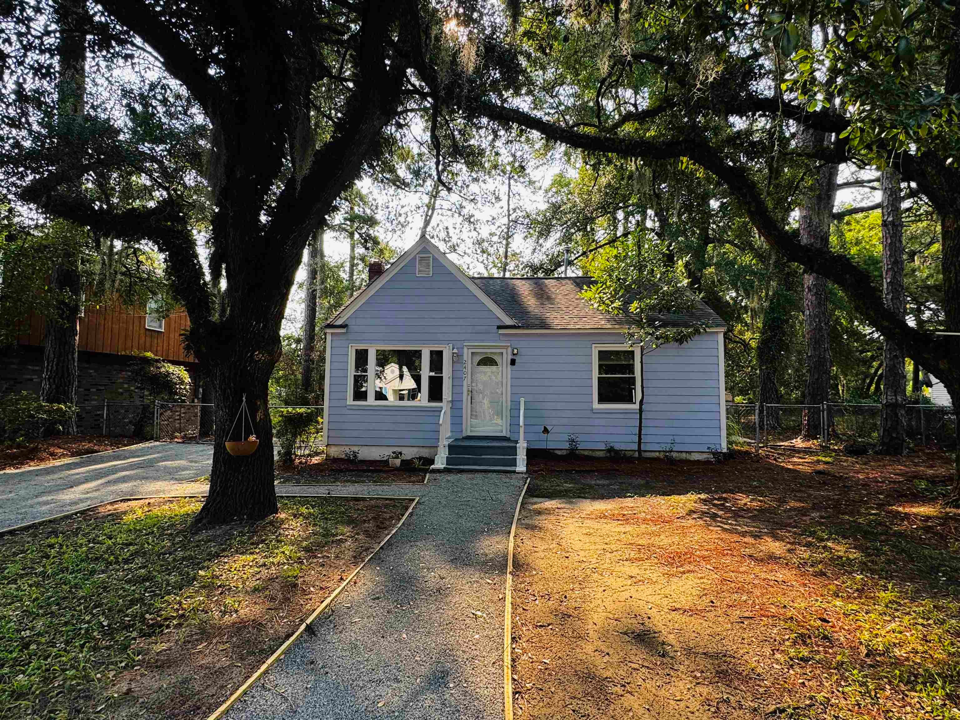 2407 South Island Rd.