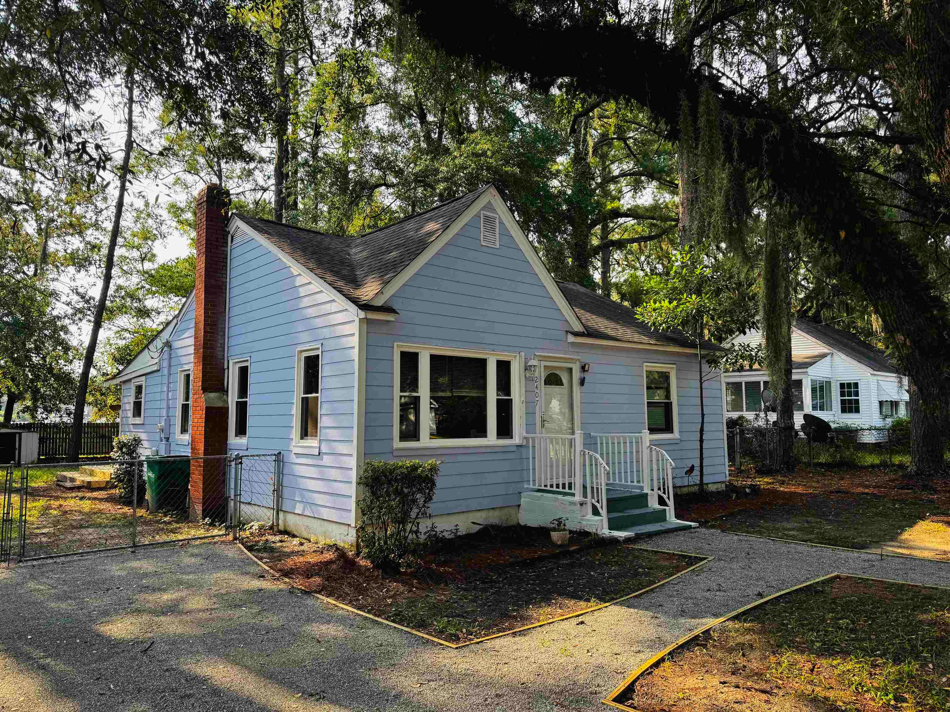 2407 South Island Rd.