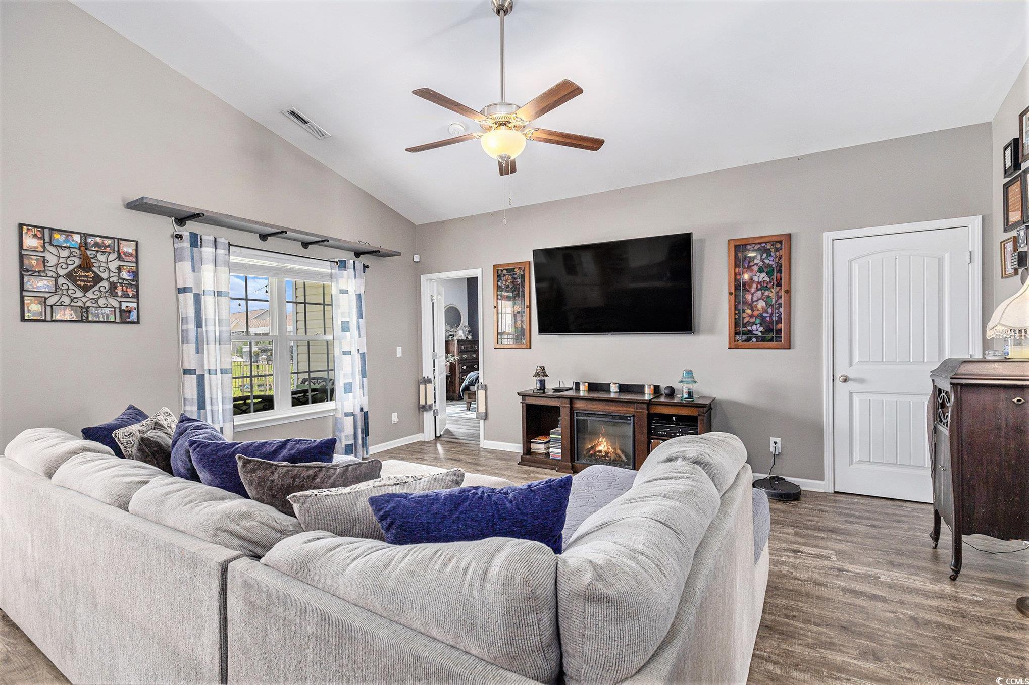 227 Palm Terrace Loop
