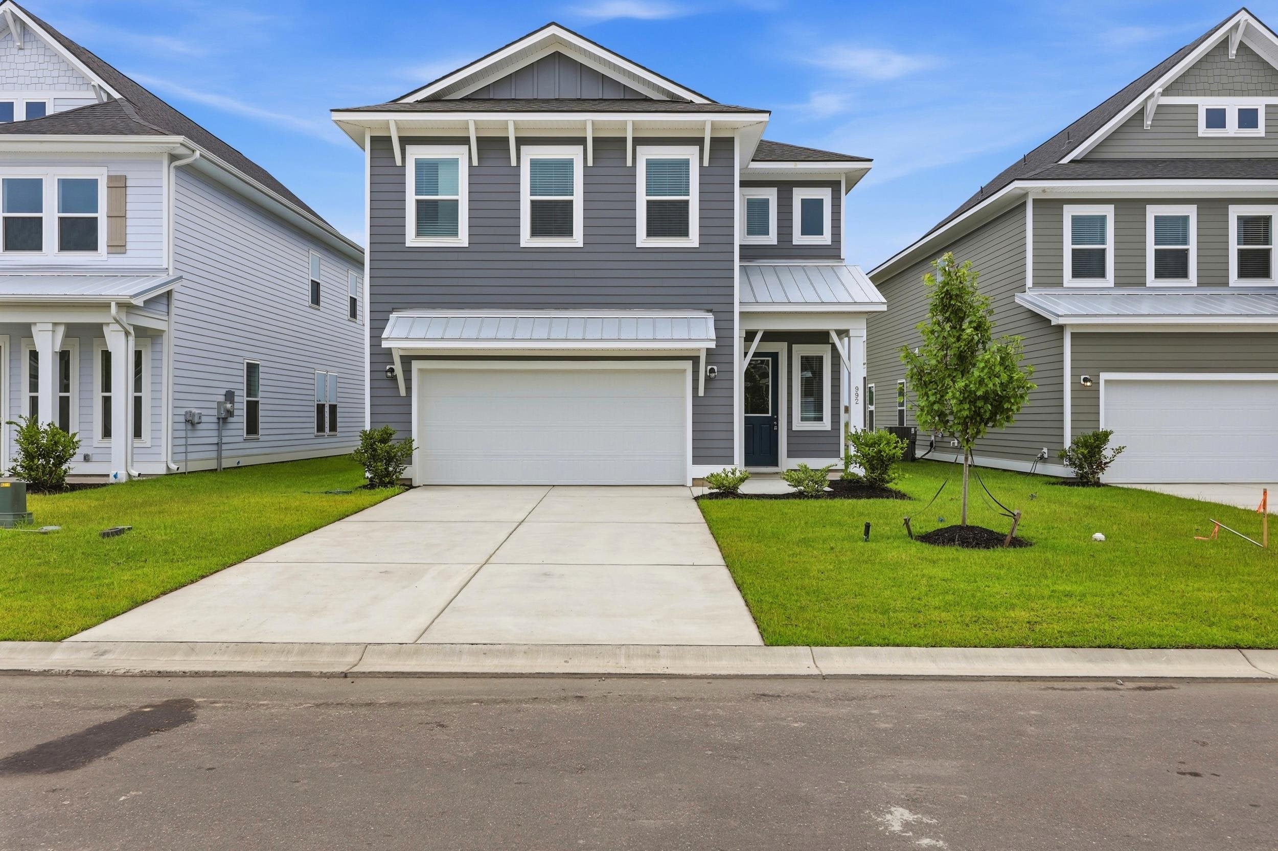 992 Triton Ave.