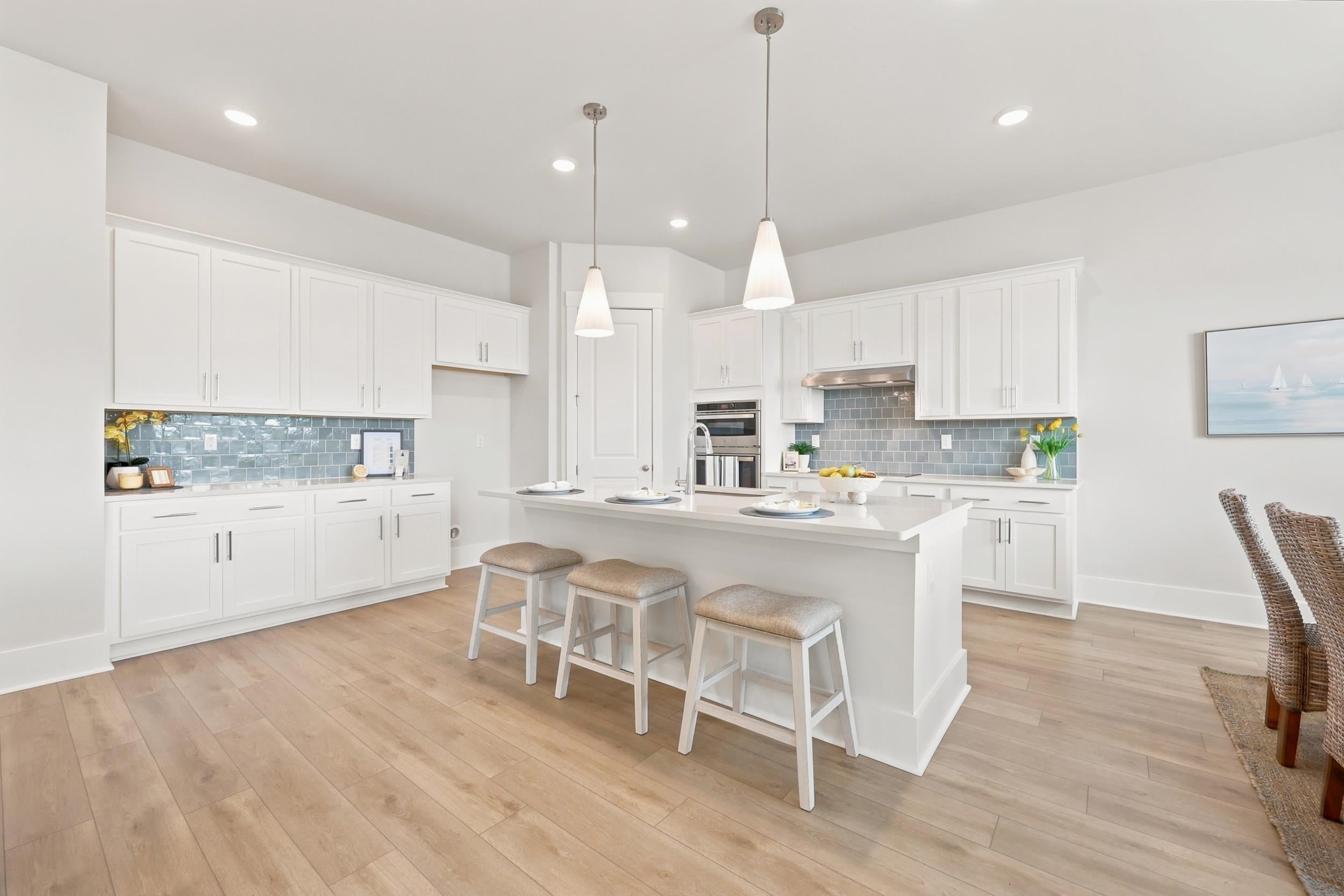 992 Triton Ave.