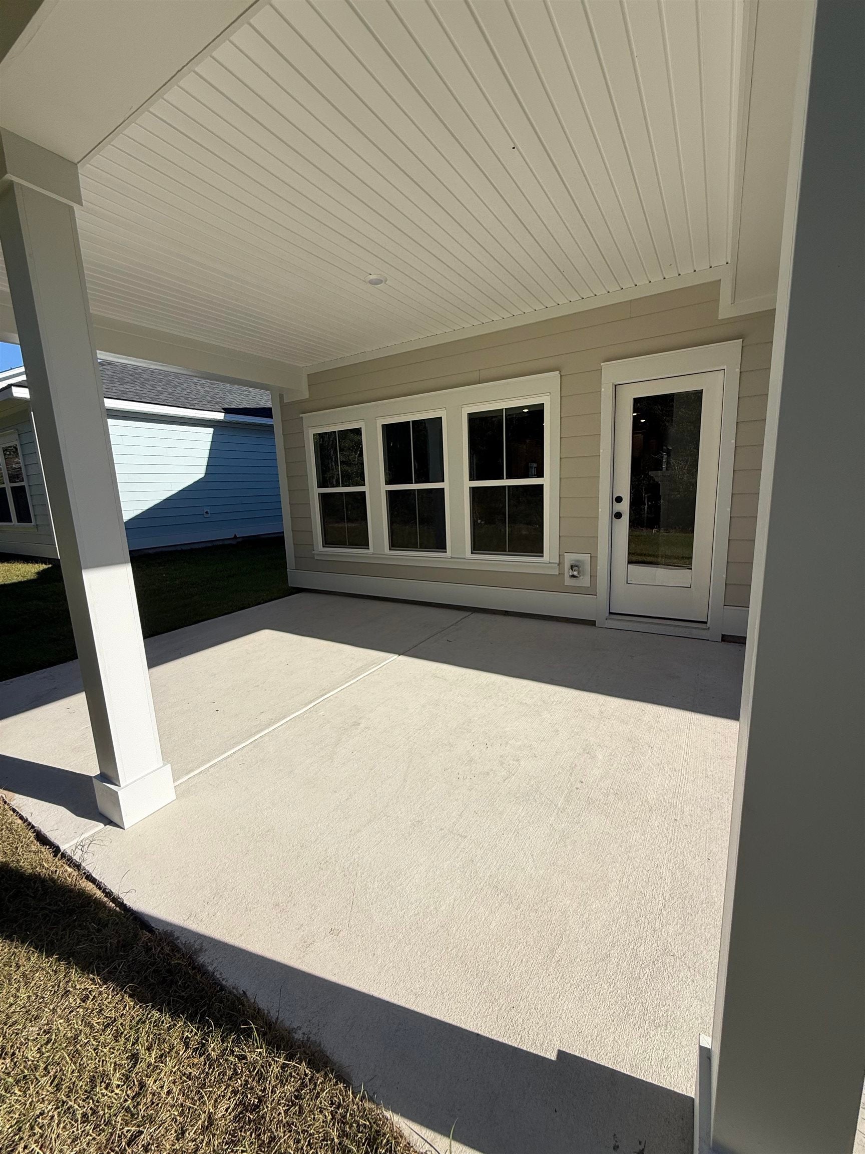 1104 Beach Way Ln.