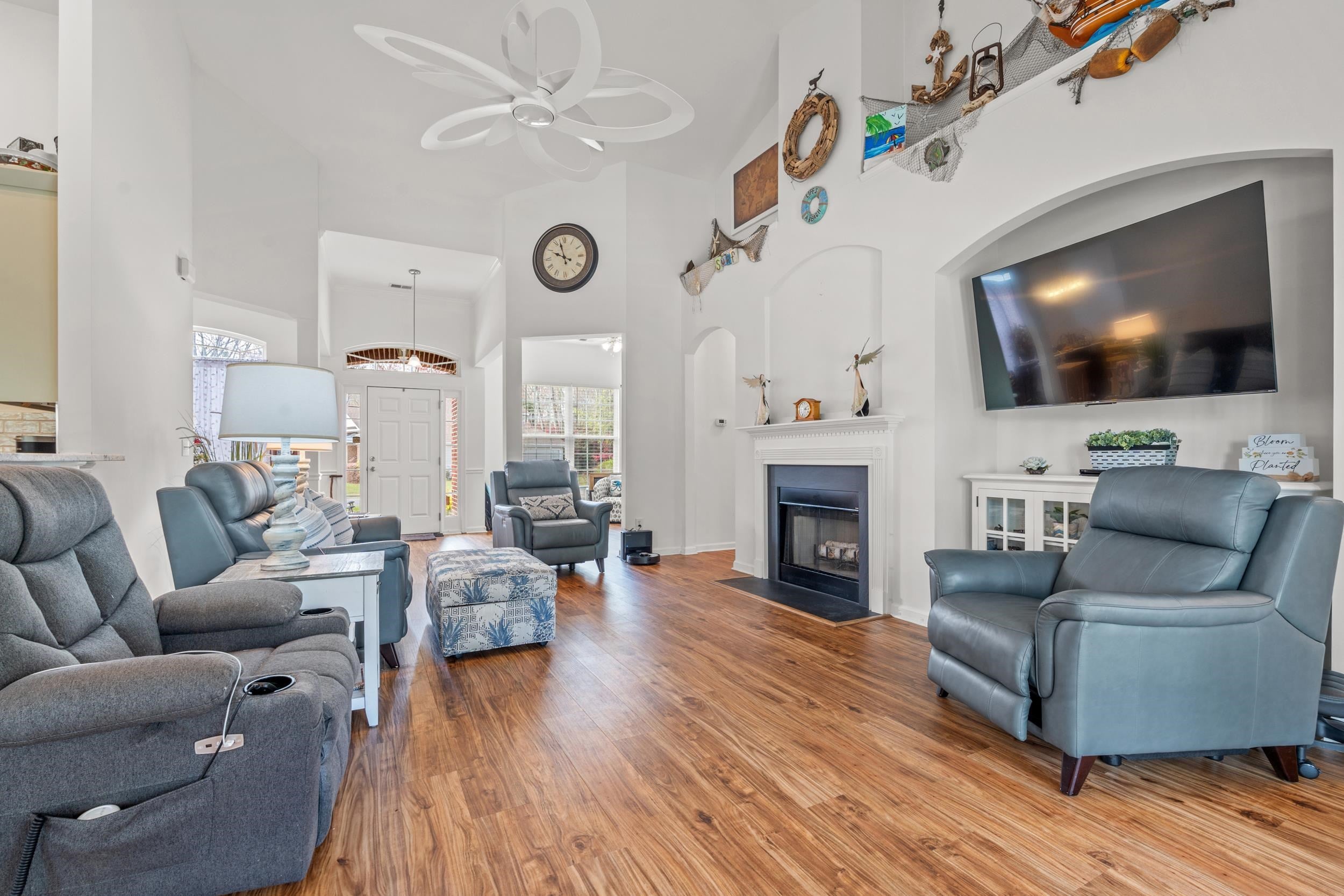 673 Tidal Point Ln.
