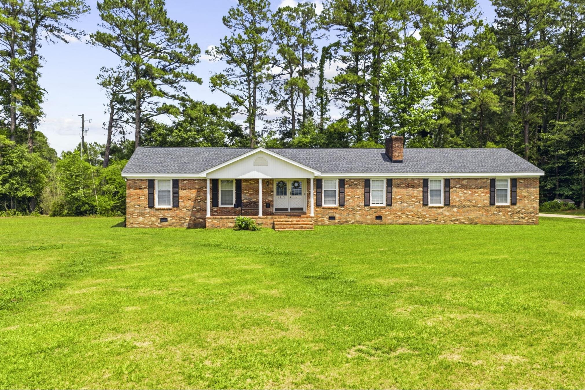 1315 Sioux Swamp Dr.