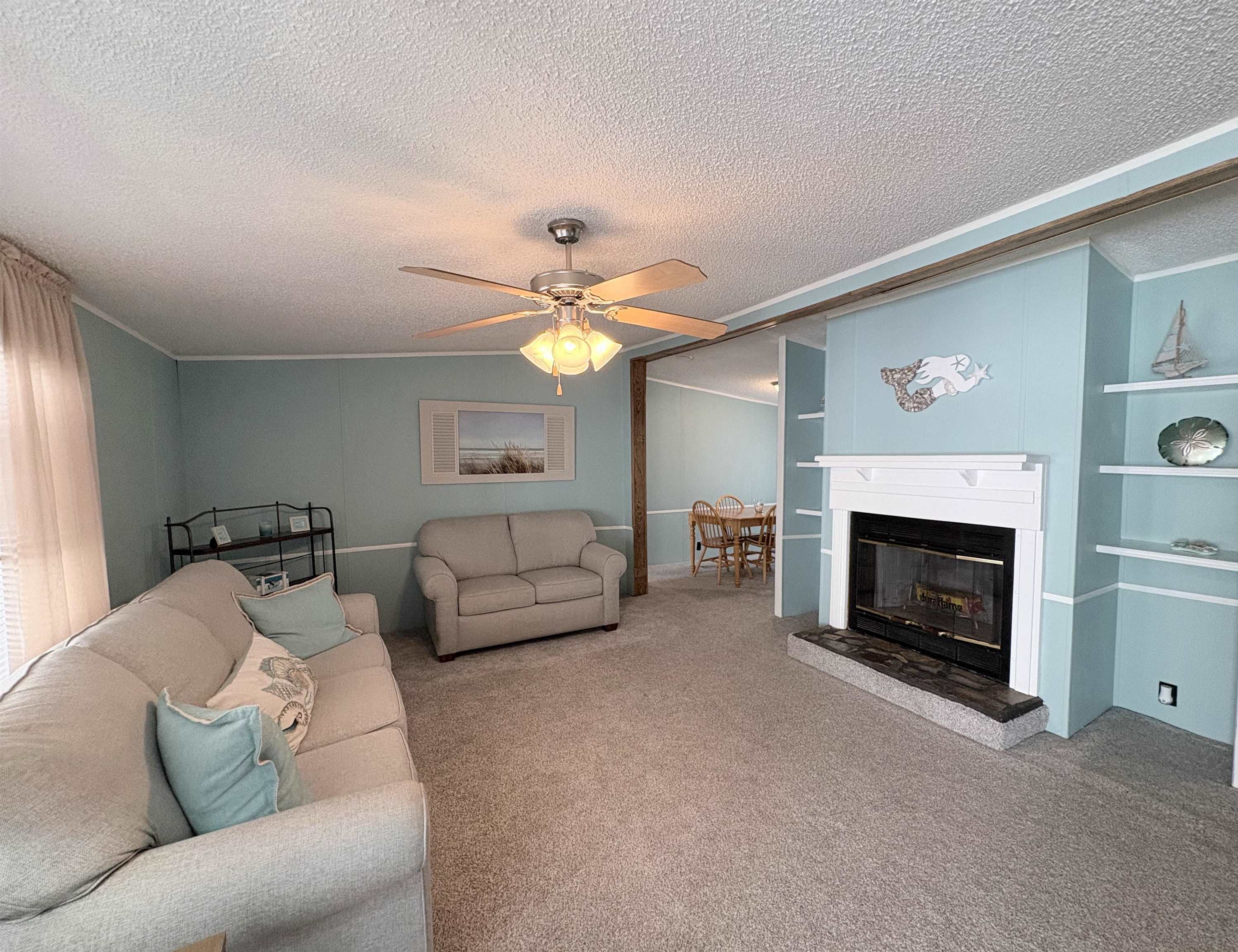 1567 Park Ln.