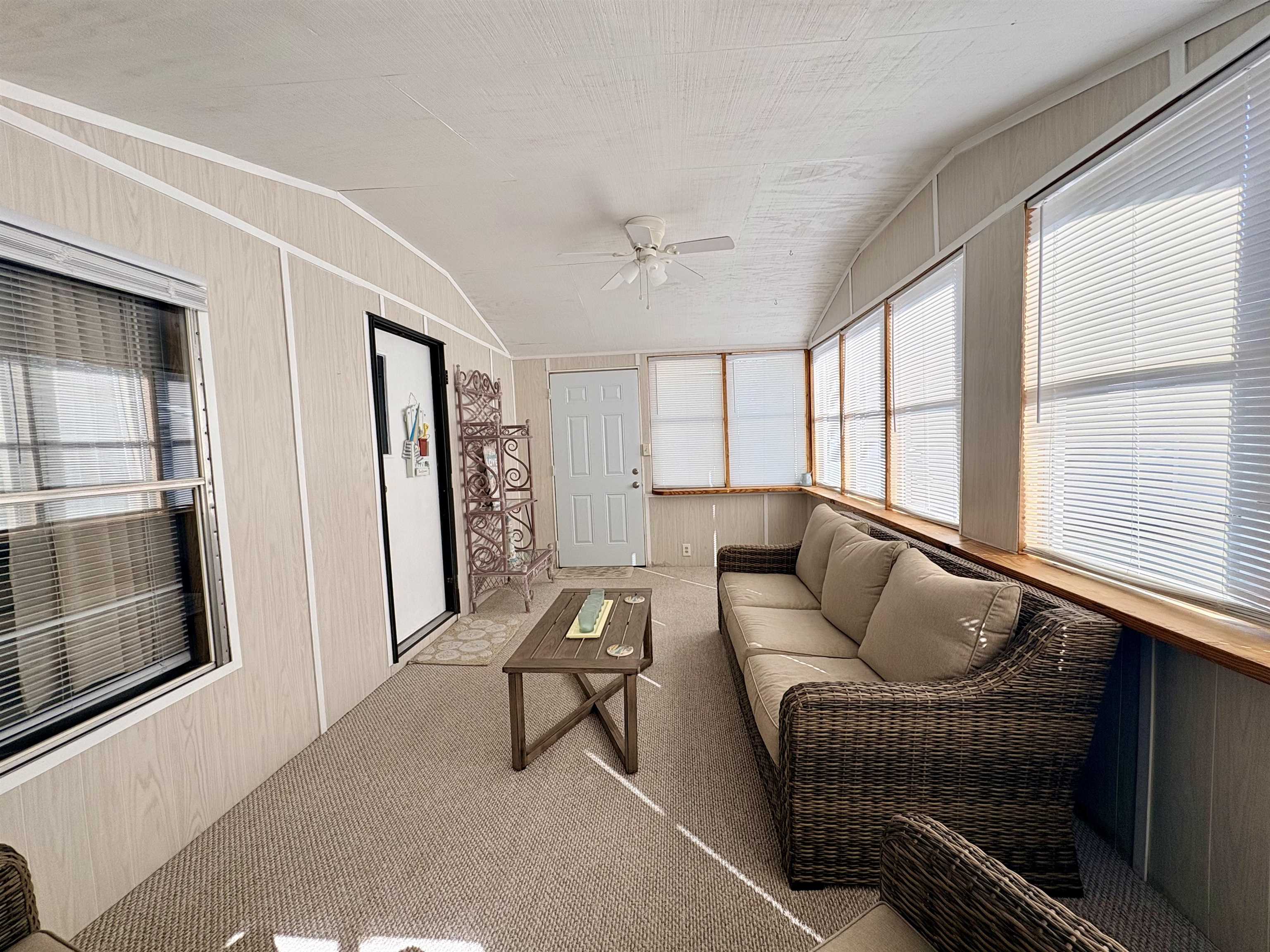 1567 Park Ln.
