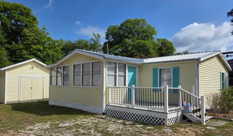 1567 Park Ln. Garden City Beach SC 29576