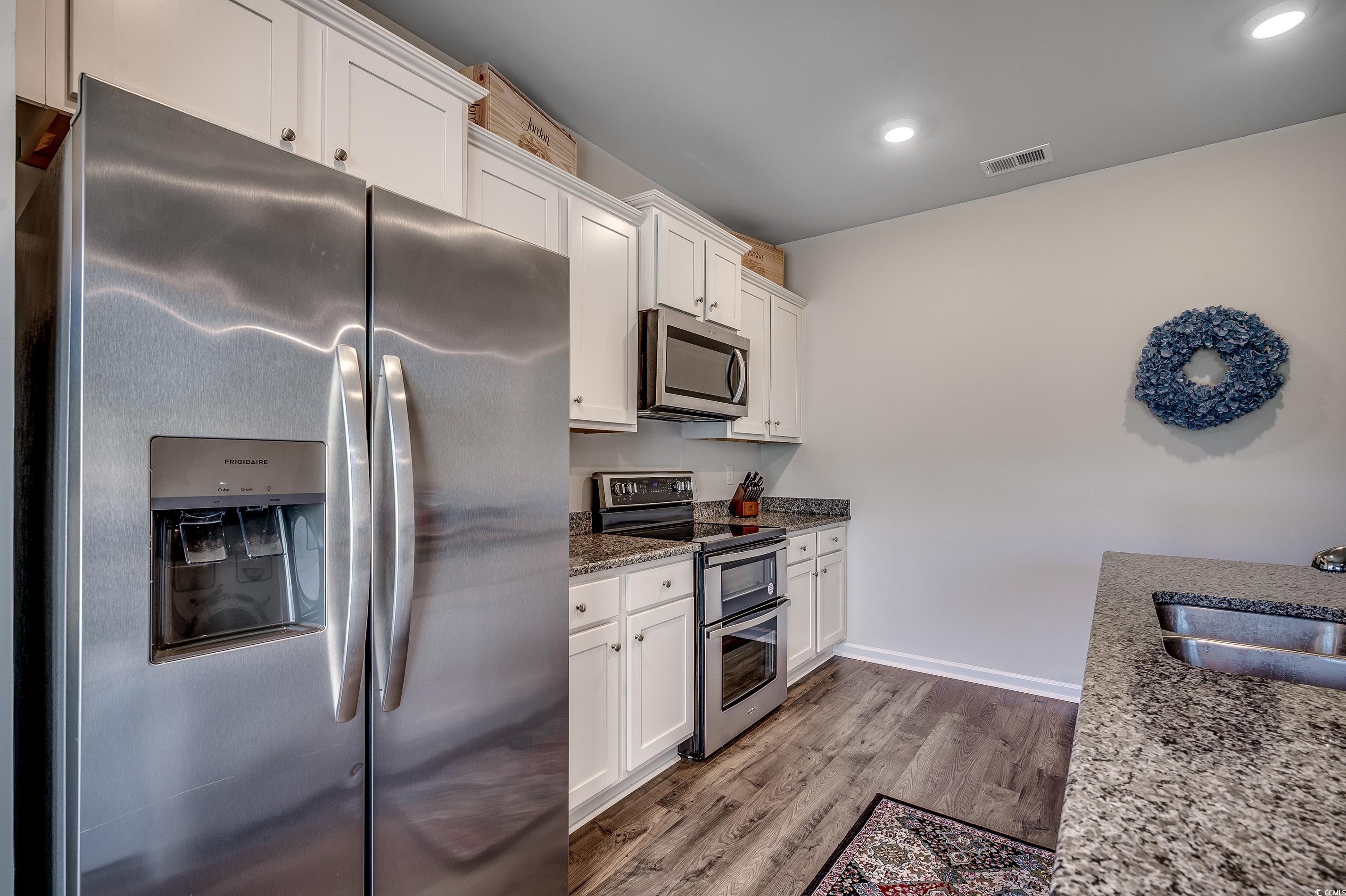 2924 Skylar Dr.