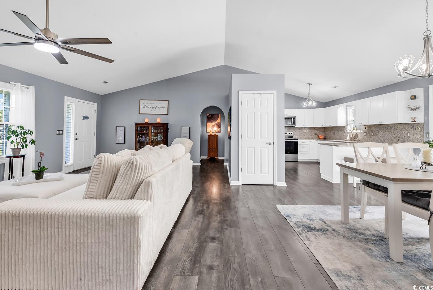 3907 Stillwood Dr.