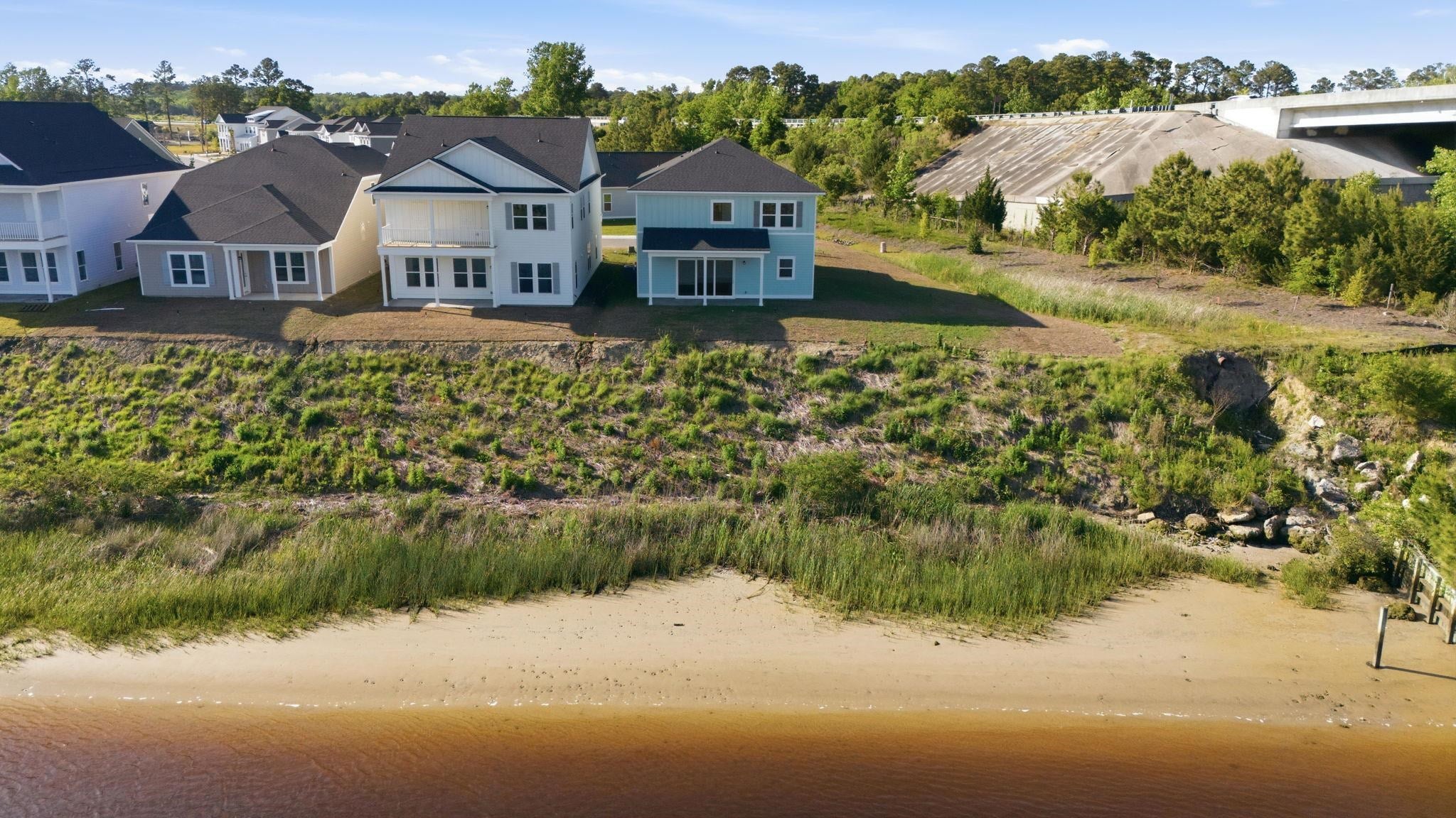 1008 Triton Ave.