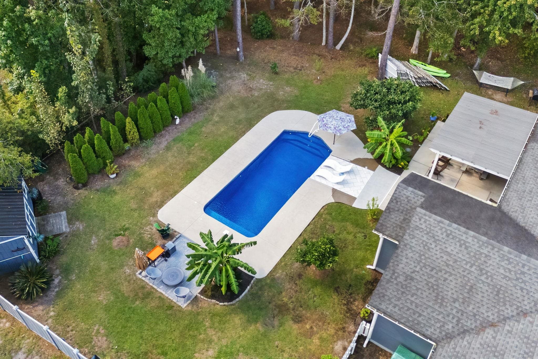 359 Country Club Dr.