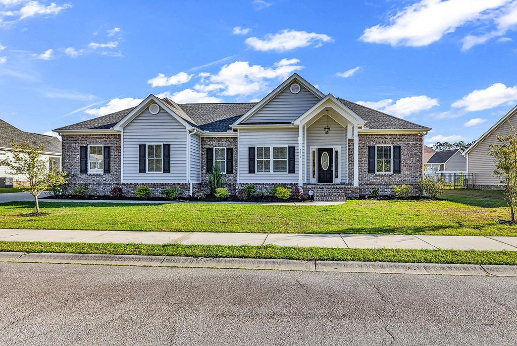 Photo of 4029 Ridgewood Dr, Conway, SC 29526 (MLS # 2607021)
