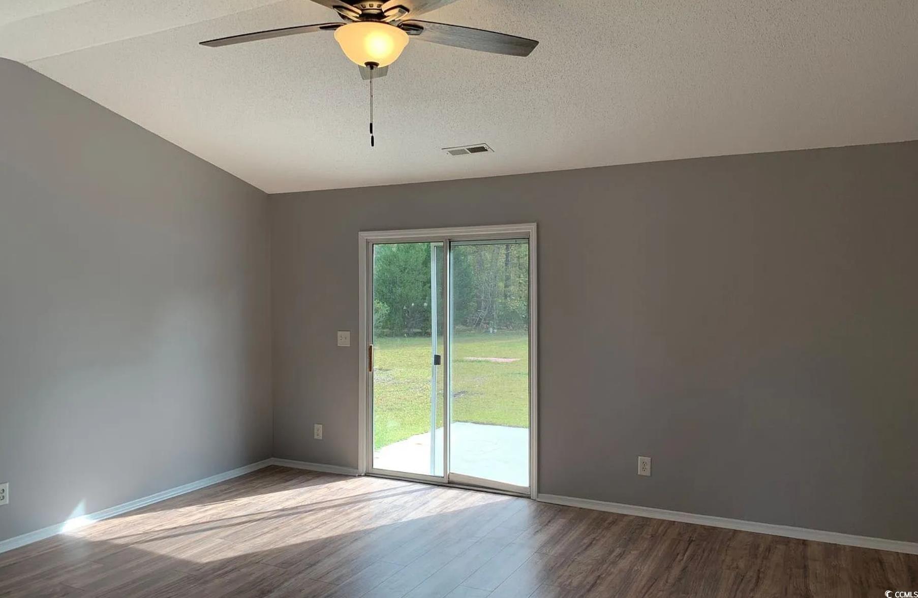 962 Willow Bend Dr.