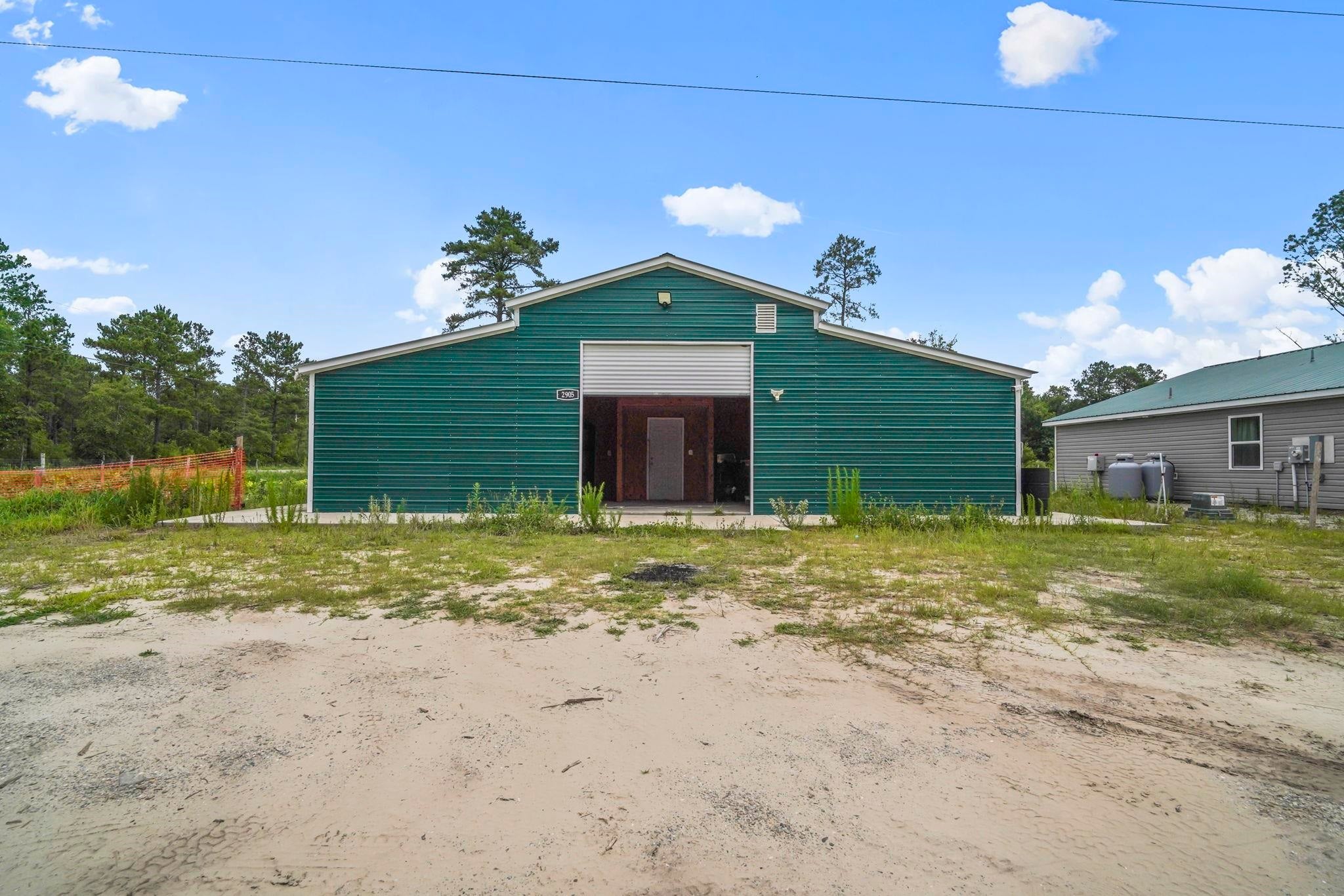2905 Hugo Rd.