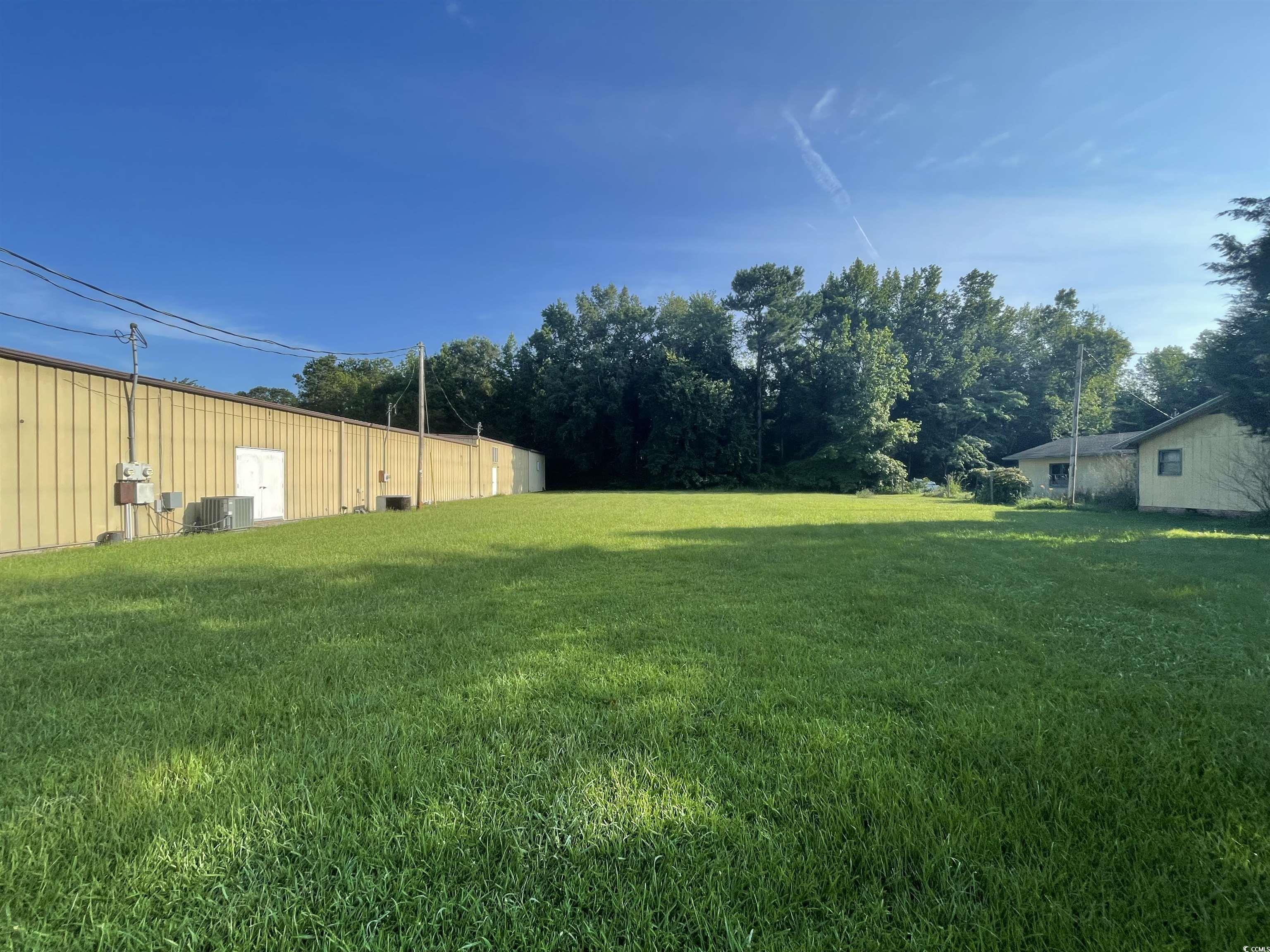 1660-1666 Highway 701 North