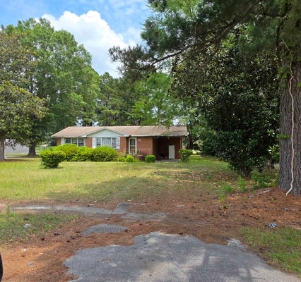 664 EASTLAND AVE, KINGSTREE, SC 29556 - Image f55bbacd8b1e16ec4bbe80b75e138a5d/333894915