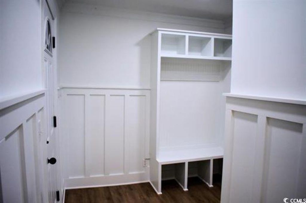 Photo of 37 Geney Ln, Pawleys Island, SC 29585 (MLS # 2529009)