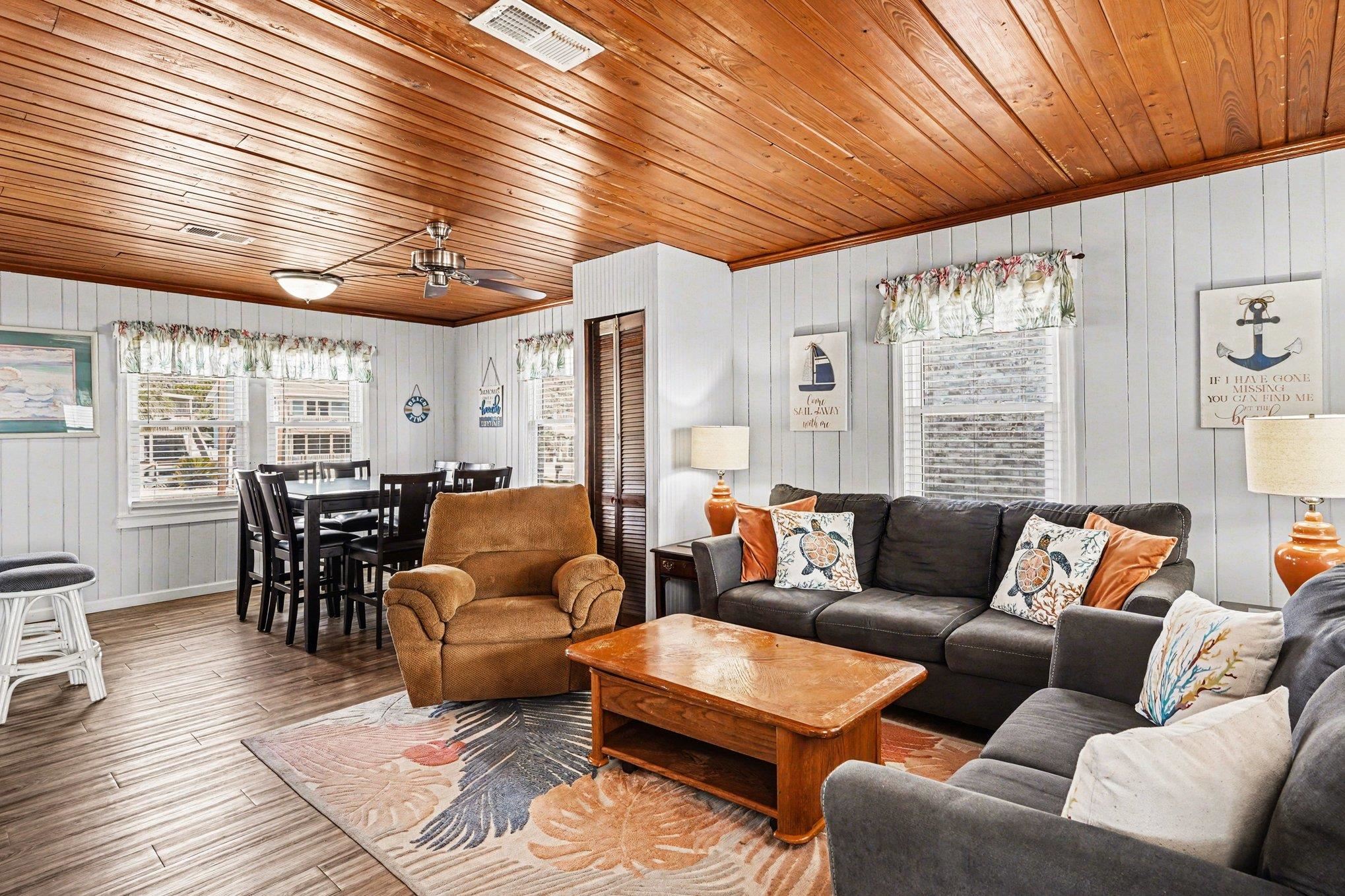 2004/2006 S Ocean Blvd.