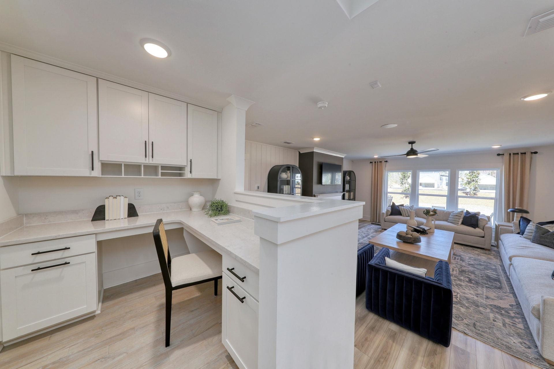 843 Indigo Bay Circle