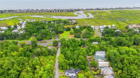 A home in Pawleys Island