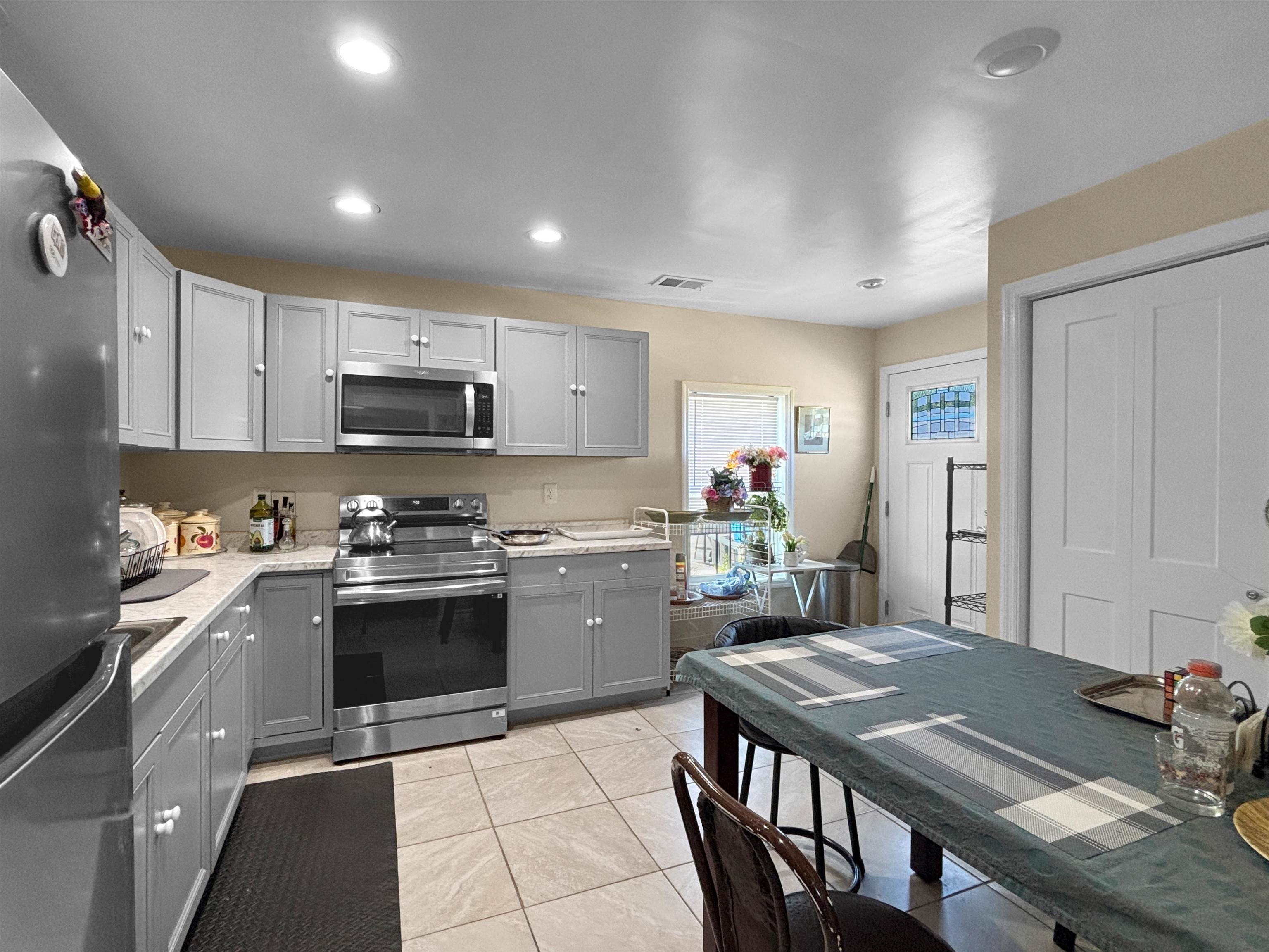 75 Dora Rosas Ln