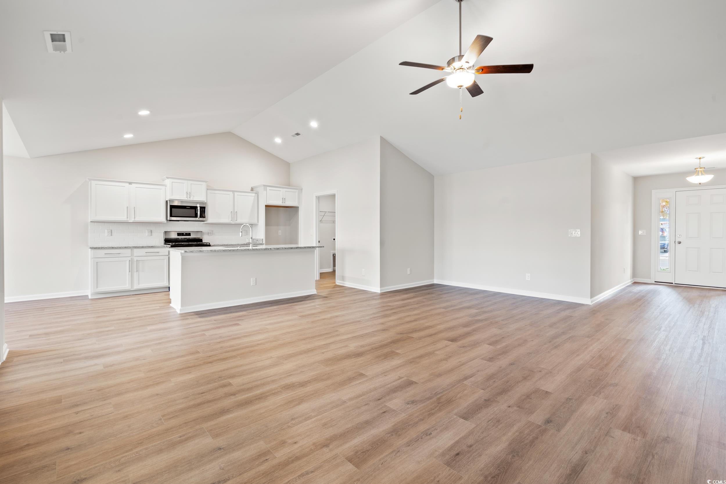 507 Woodside Dr.