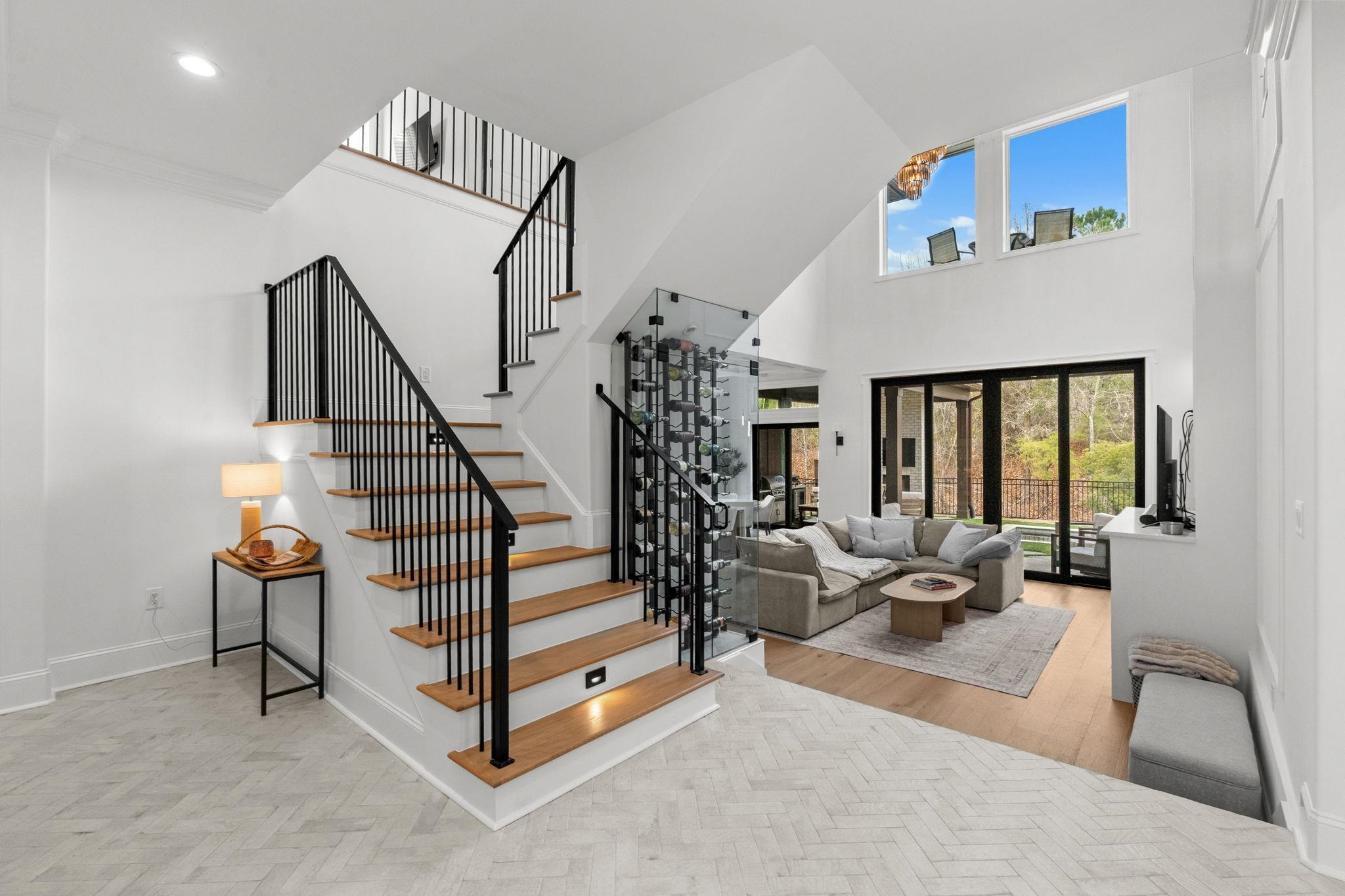 1048 Johnston Dr.